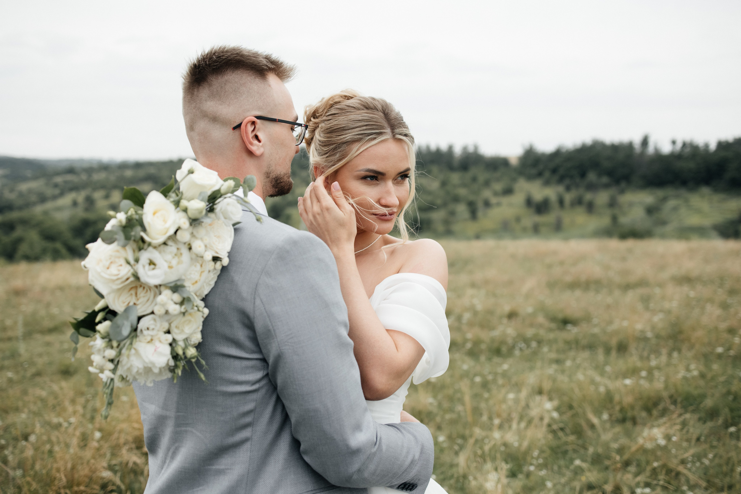 Контакты. Свадебный фотограф в Курске Антон Богданов