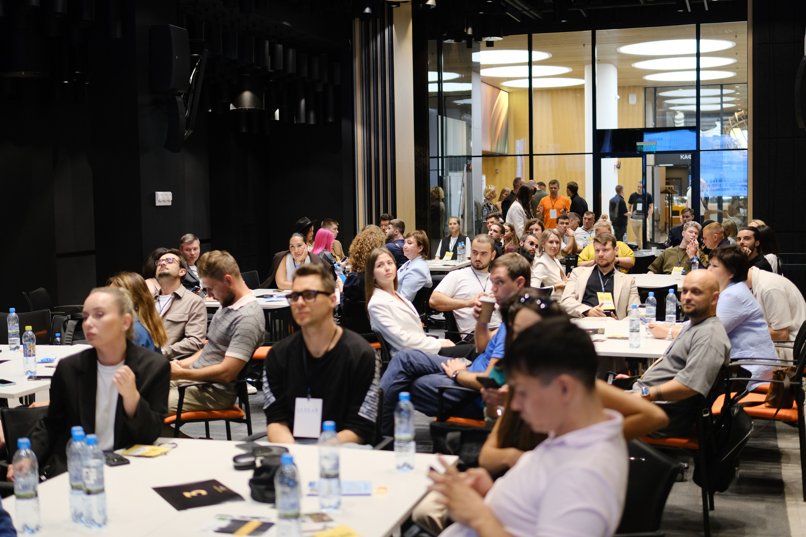 PRIDE CONNECT. Индивидуальная фотосъёмка в Москве. Фотограф Василиса Тарасова