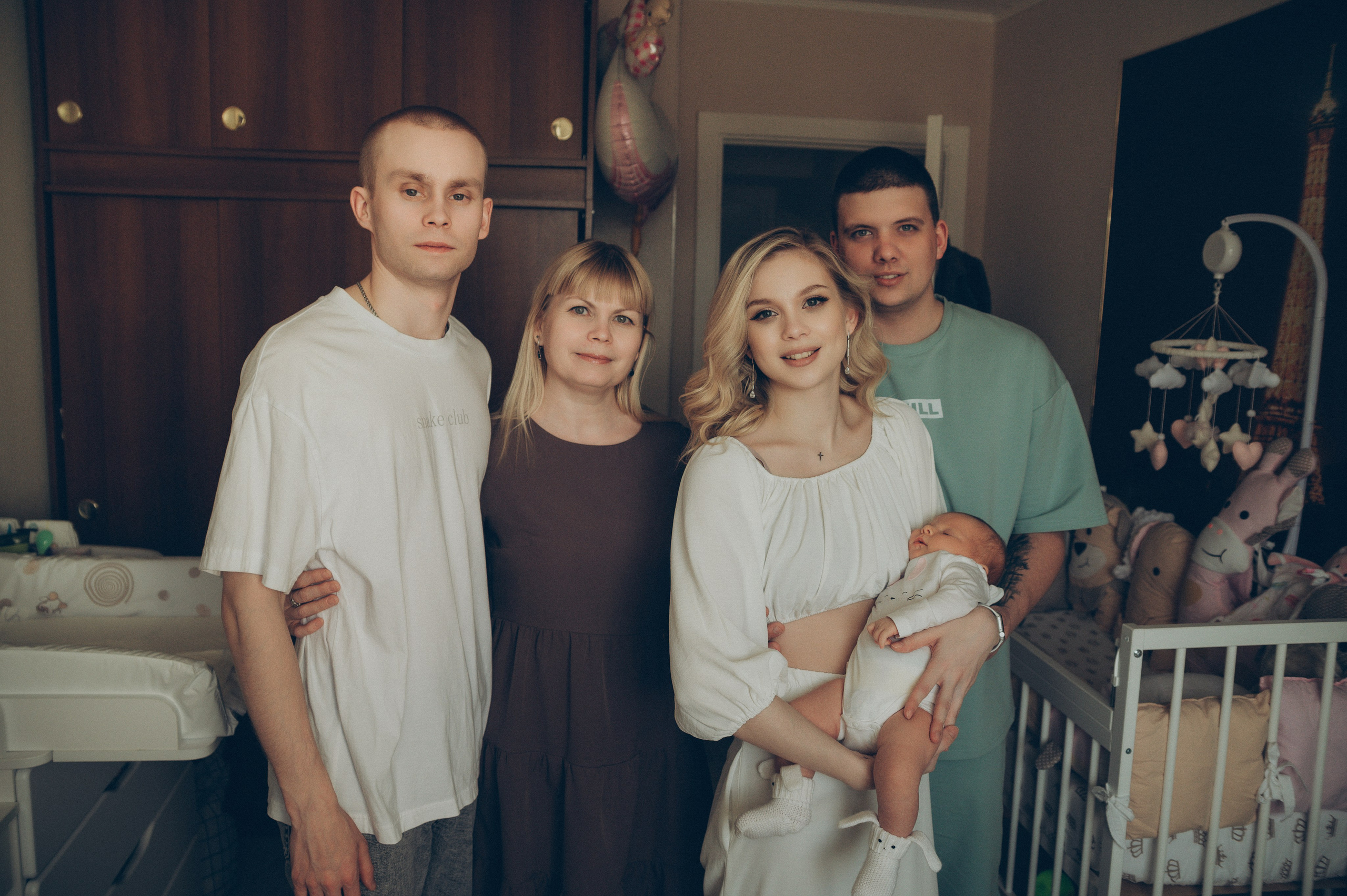 Ева, Алена и Вадим (домашняя). Фотограф, г. Лесной Свердловской области