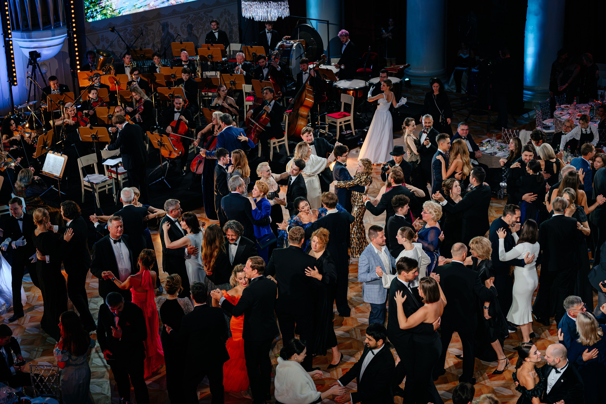 Петровский бал 2025. Коммерческий фотограф в Санкт-Петербурге Анна Кобзарь