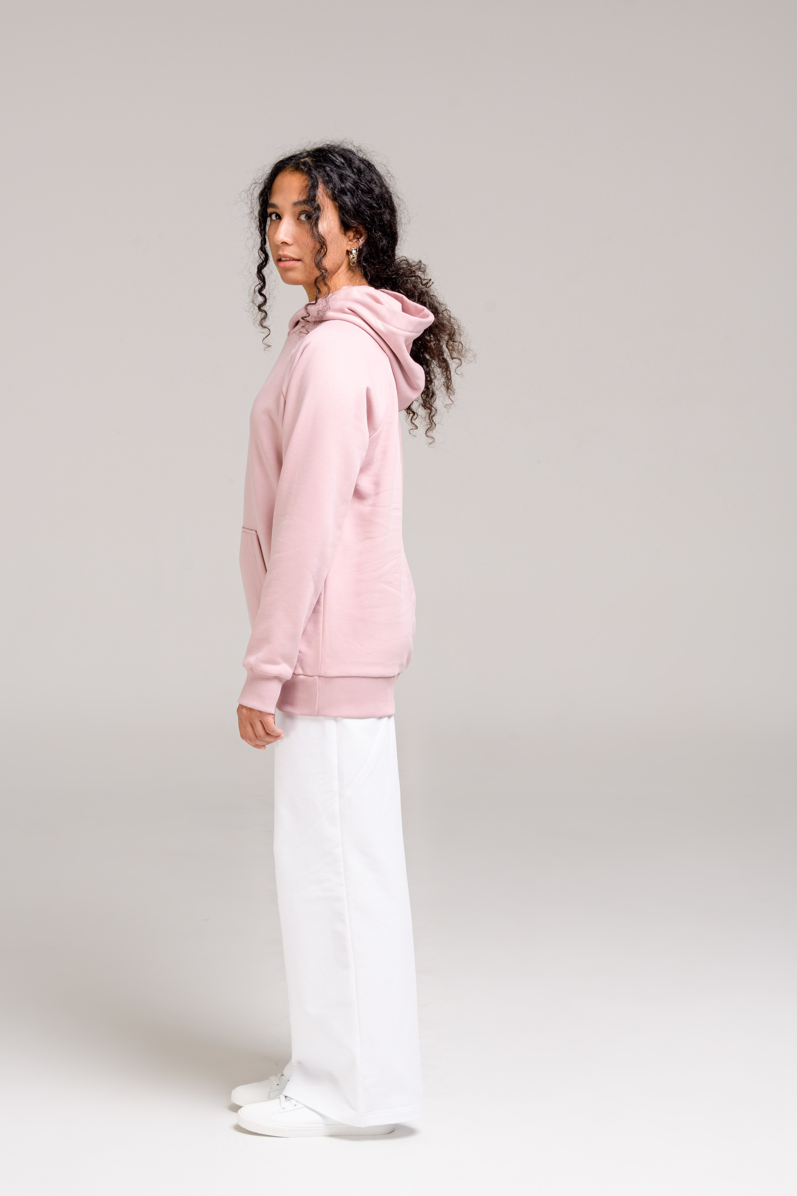 Dusha leton. Fotograf Dmitrii Donets