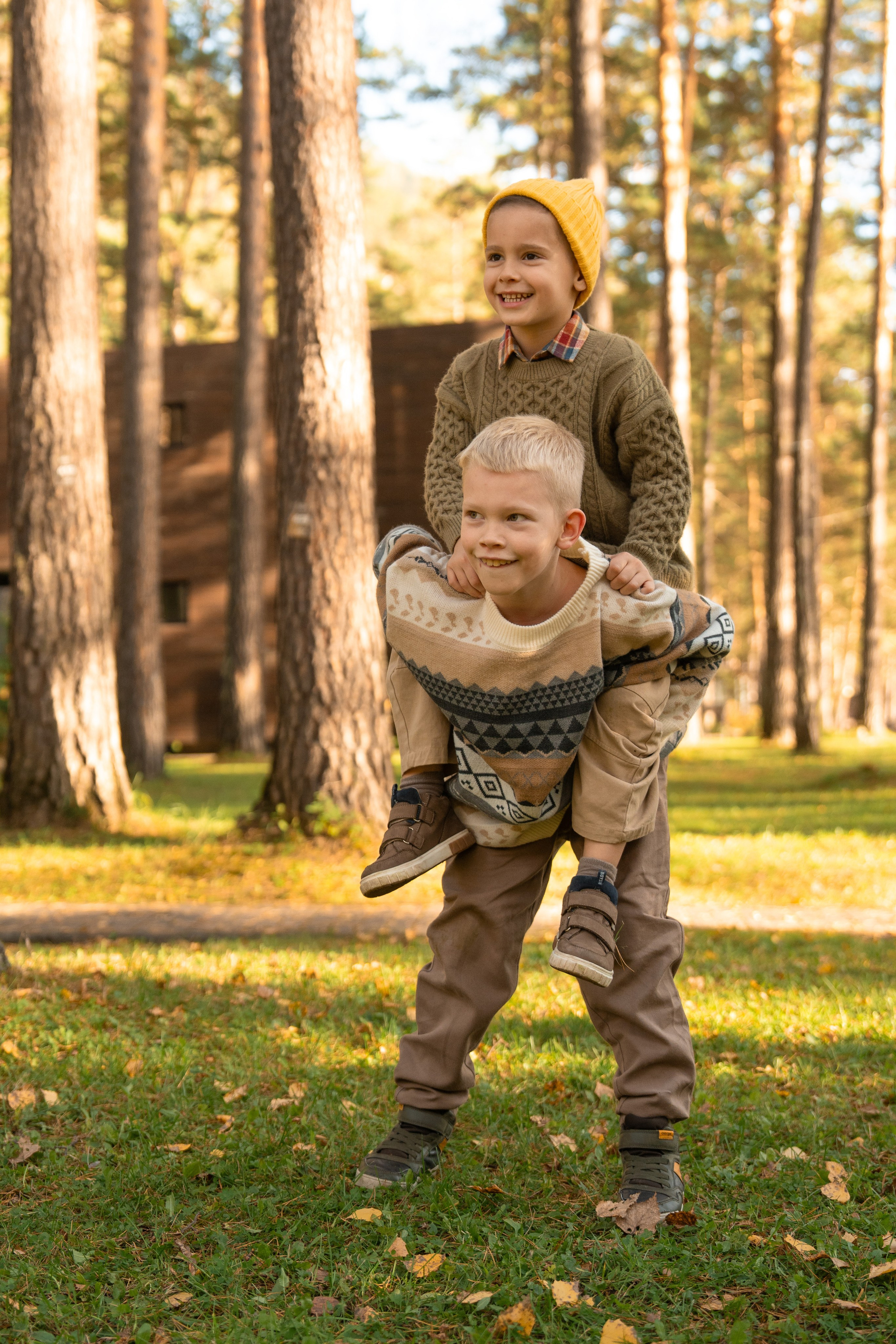 Семейная фотосессия в Москве для большой семьи. Свадебный фотограф в Москве Анна Полушина