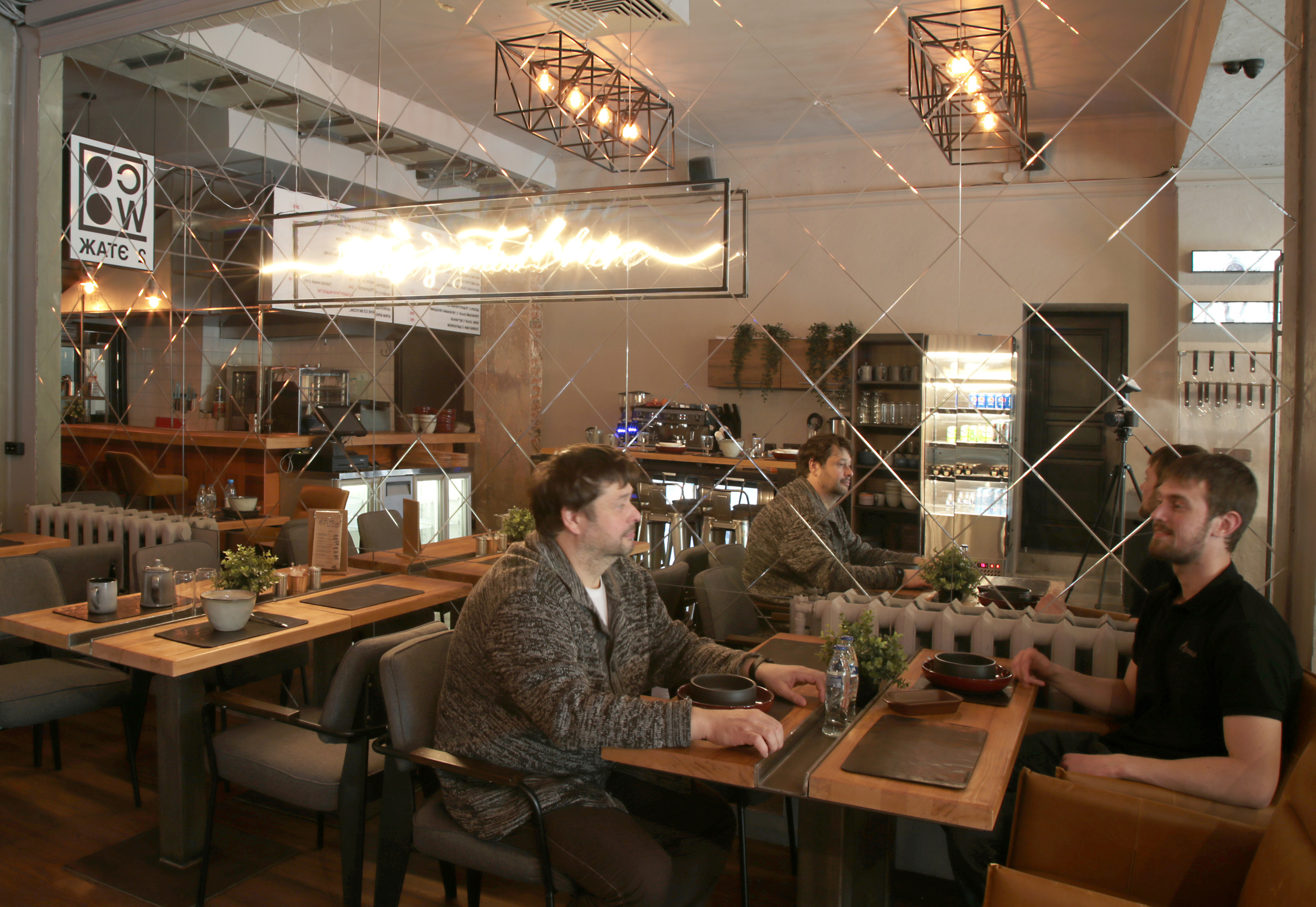 HIT&MEAT. Студия дизайна интерьеров