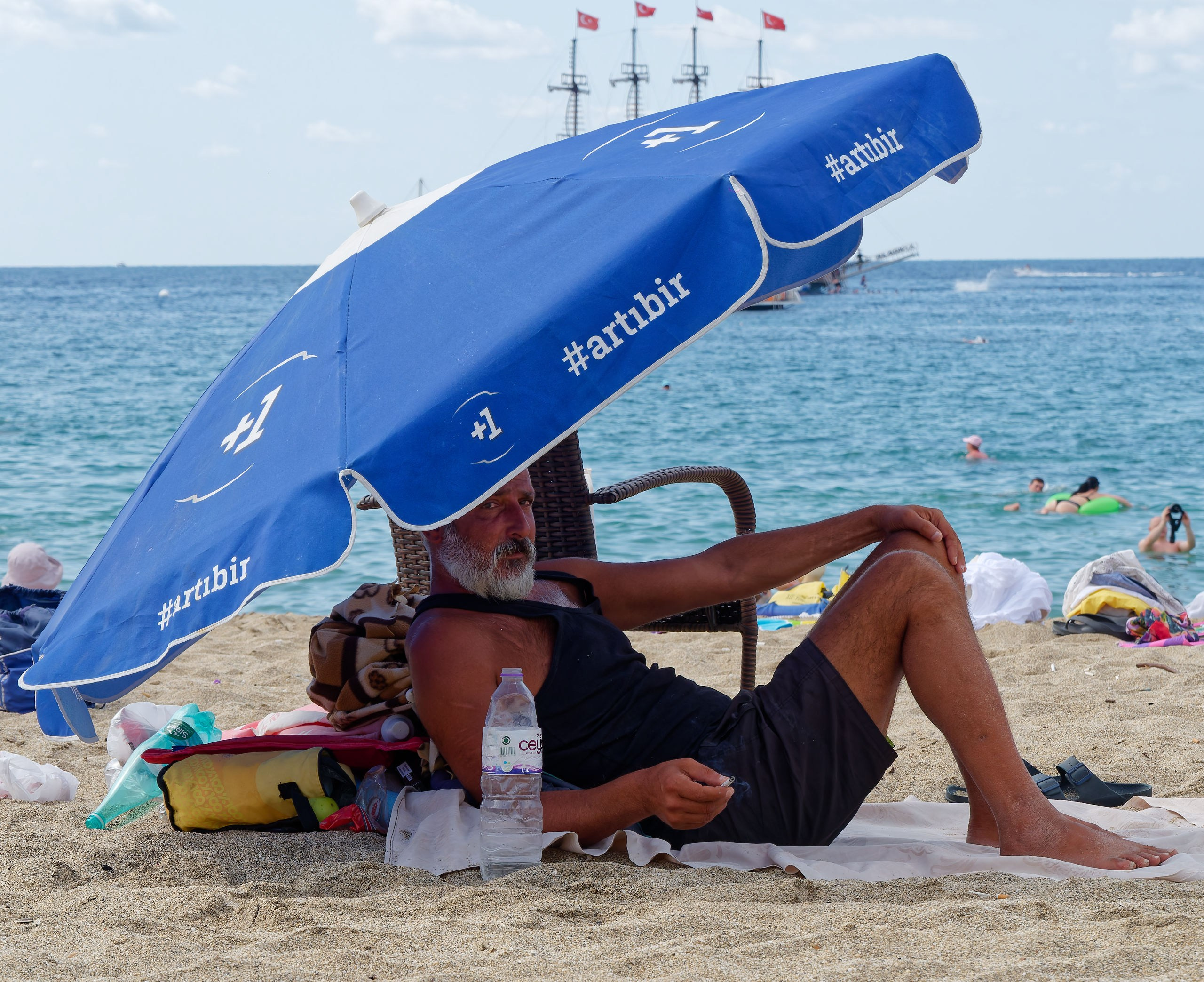 Алания 2025, город, стрит-фото. Избранные фотографии