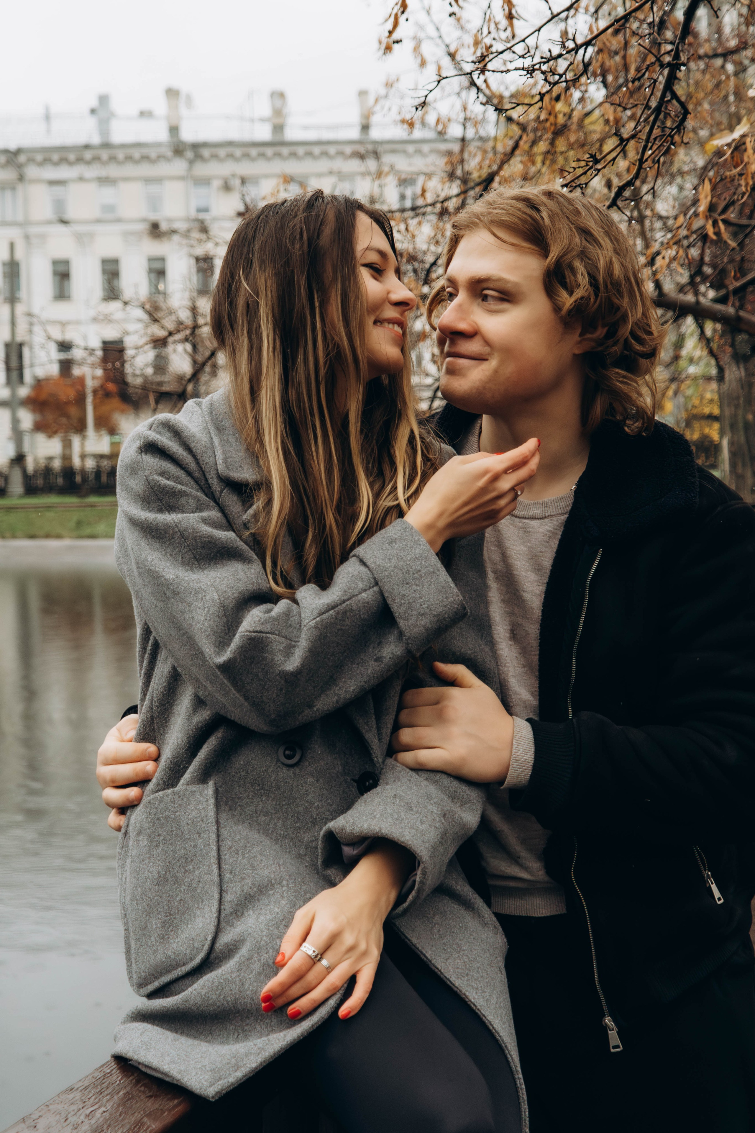 Саша и Максим. Чистые пруды. Фотограф Москва Валерия Веденина