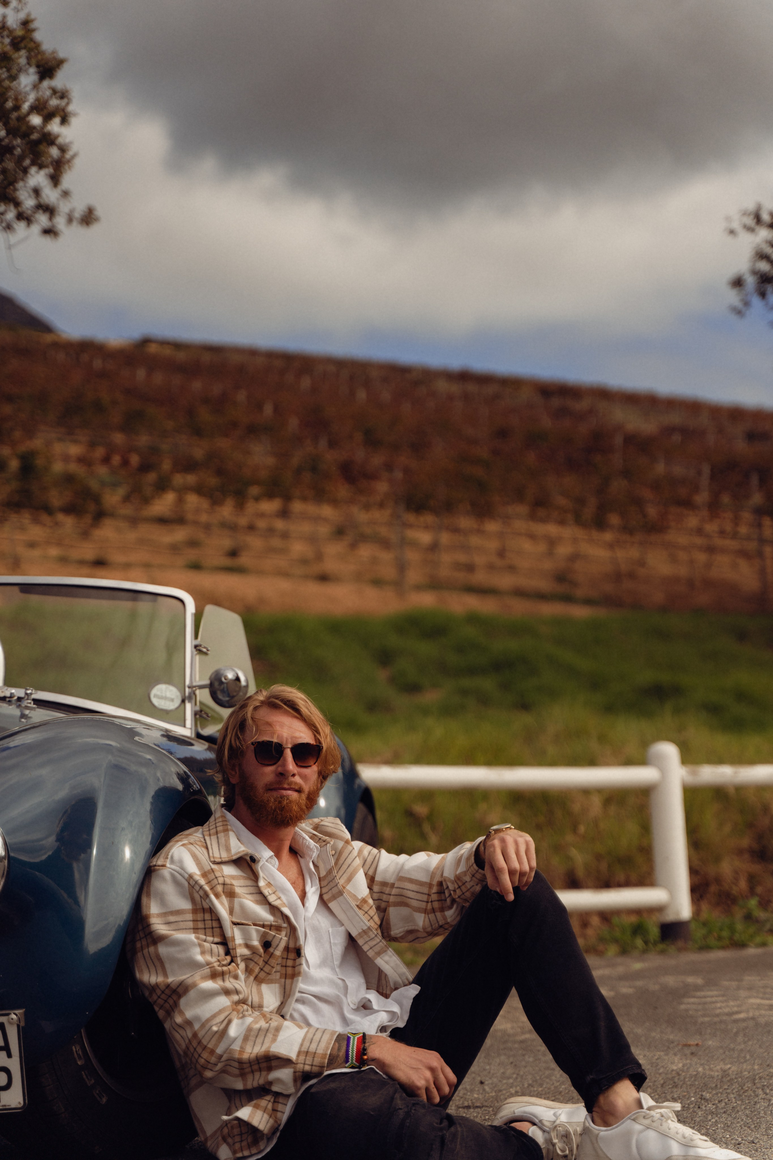 Autumn road. Фотограф в Кейптауне