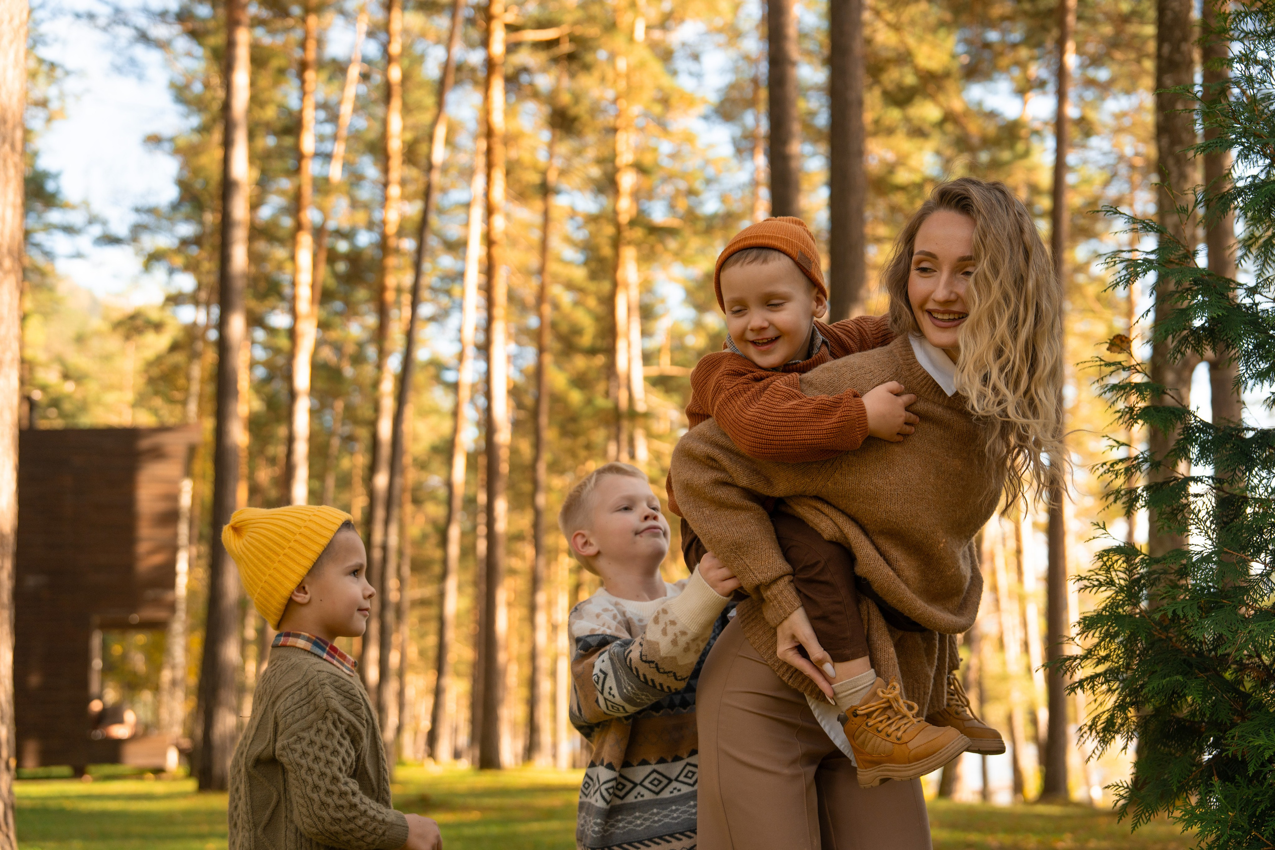 Семейная фотосессия в Москве для большой семьи. Свадебный фотограф в Москве Анна Полушина