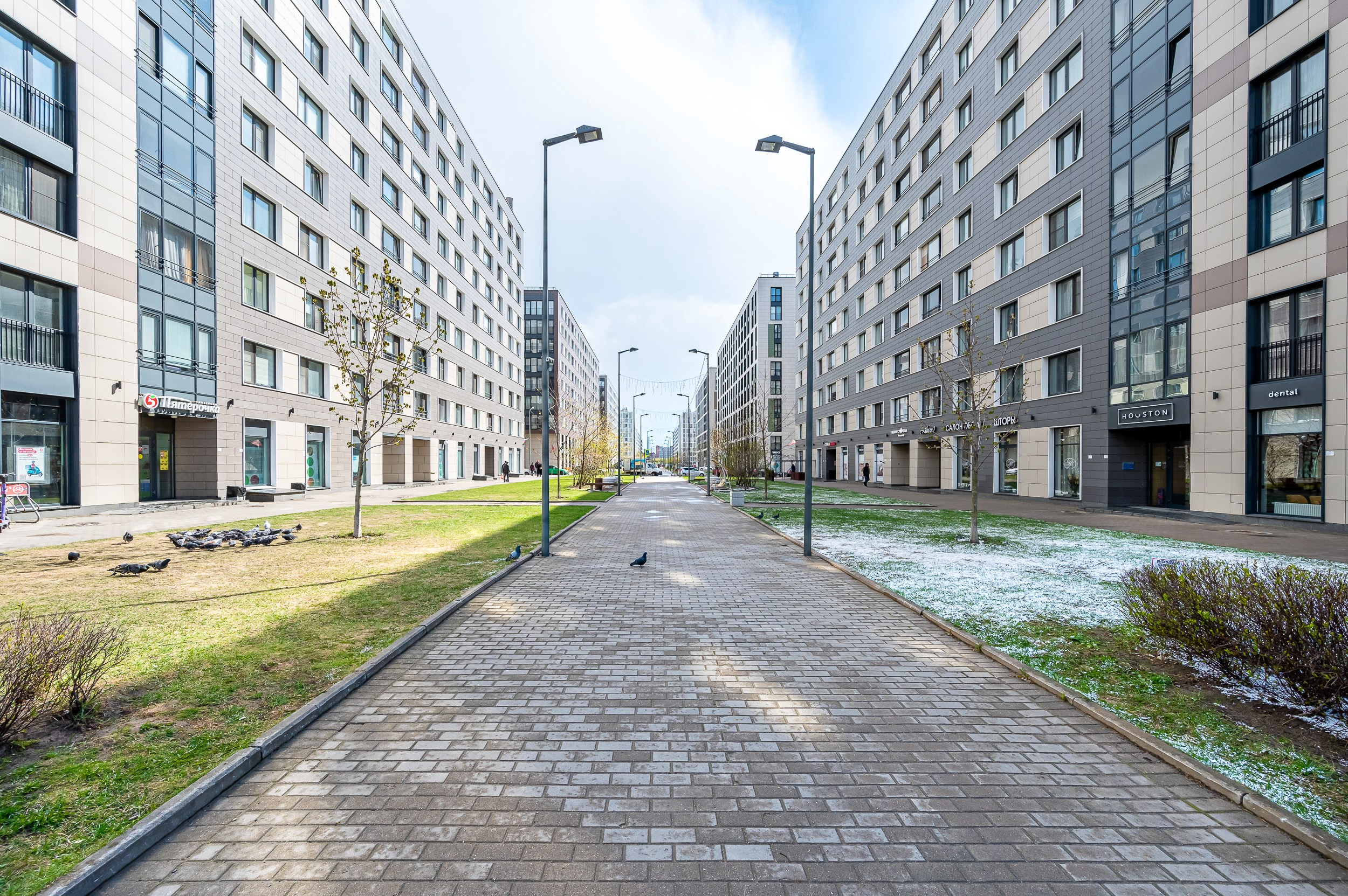 Квартира на продажу в Санкт-Петербурге. Интерьерный фотограф. Фото- видеосъемка недвижимости Санкт-Петербург