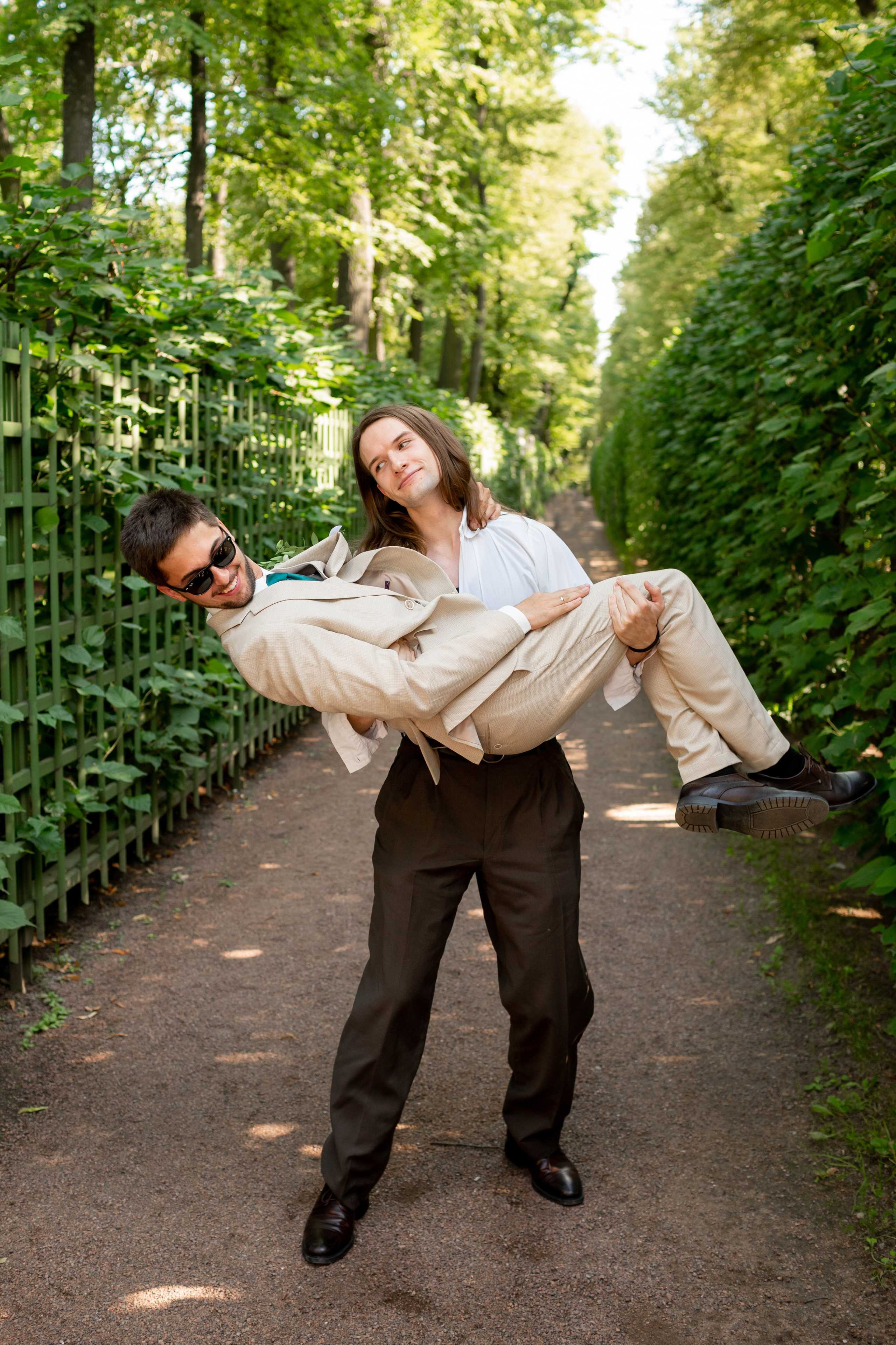 Свадебная фотопрогулка у Лахты. Свадебный фотограф Кирилл Белый