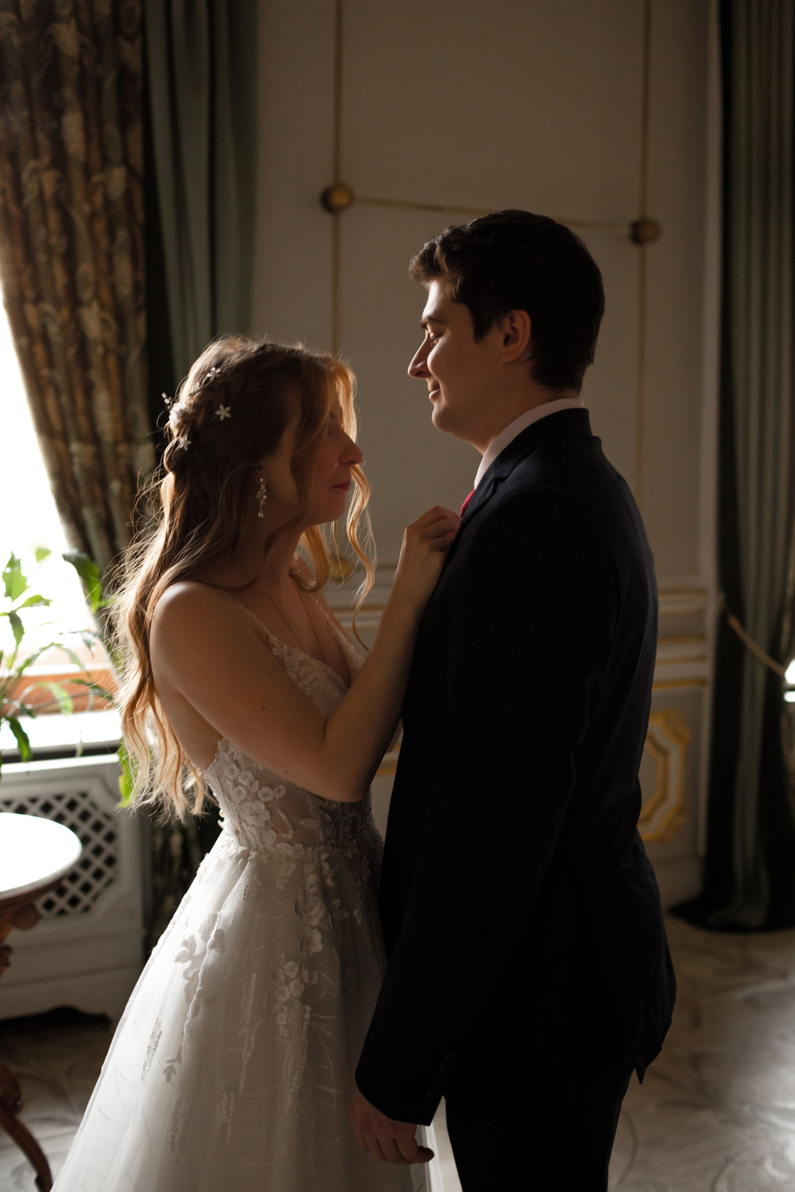 Камерная свадьба в Санкт-Петербурге. Свадебный фотограф Кирилл Белый