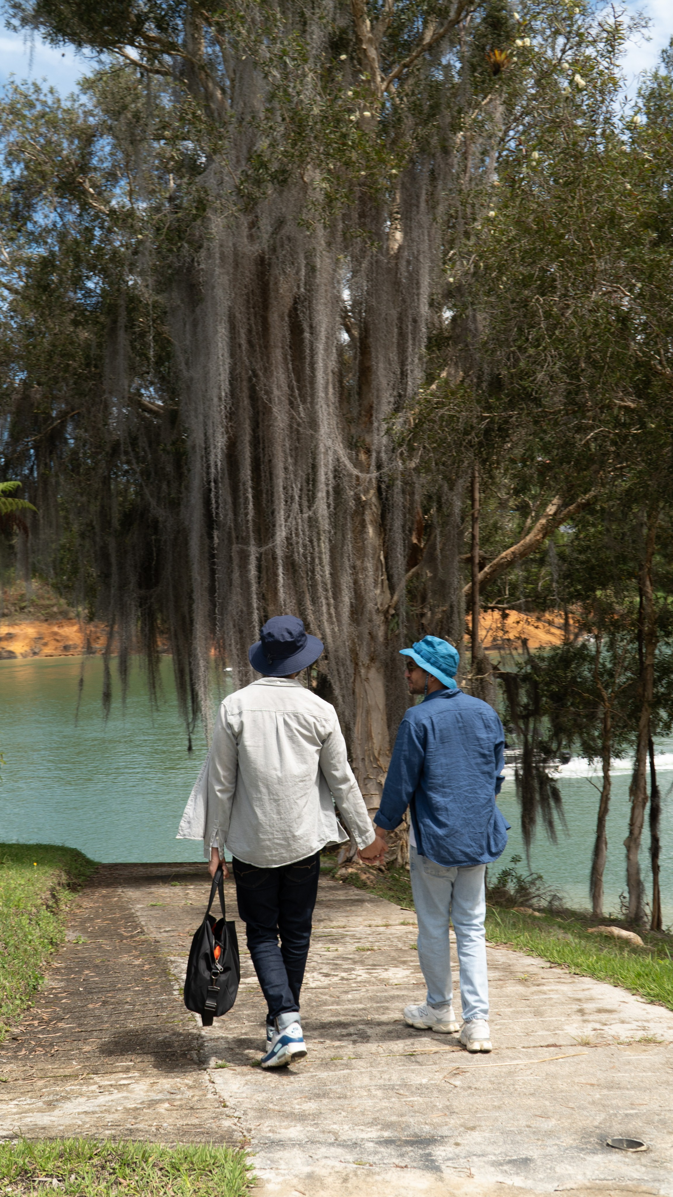 Guatape full. Wedding Photographer in Barcelona and Medellin