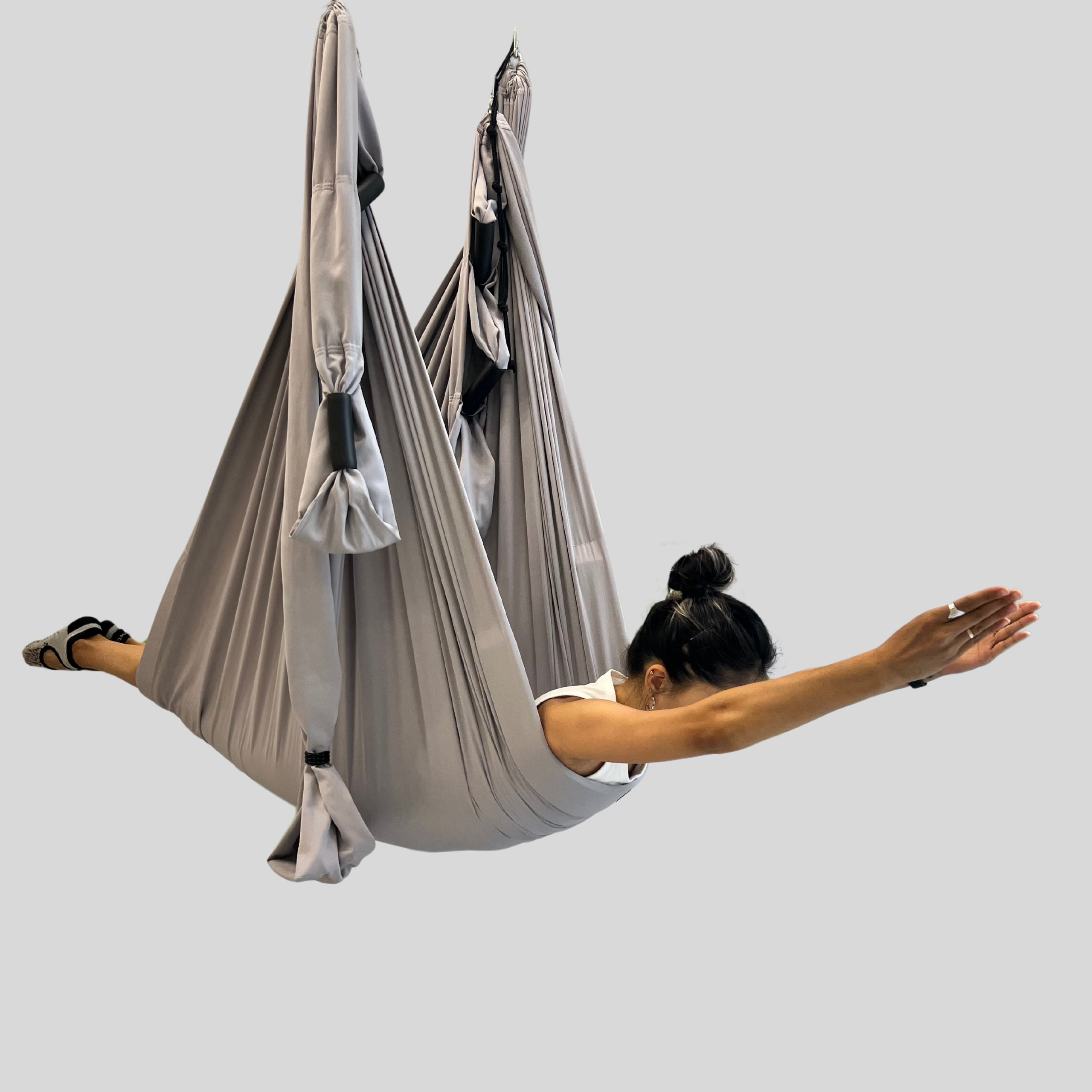 Флай йога, aerial yoga, аэро йога, связка в гамаке, позы в гамаке, aerial yoga exercise, fly yoga practice, fly yoga low, низкий гамак. Преподаю и провожу обучение по флай йоге