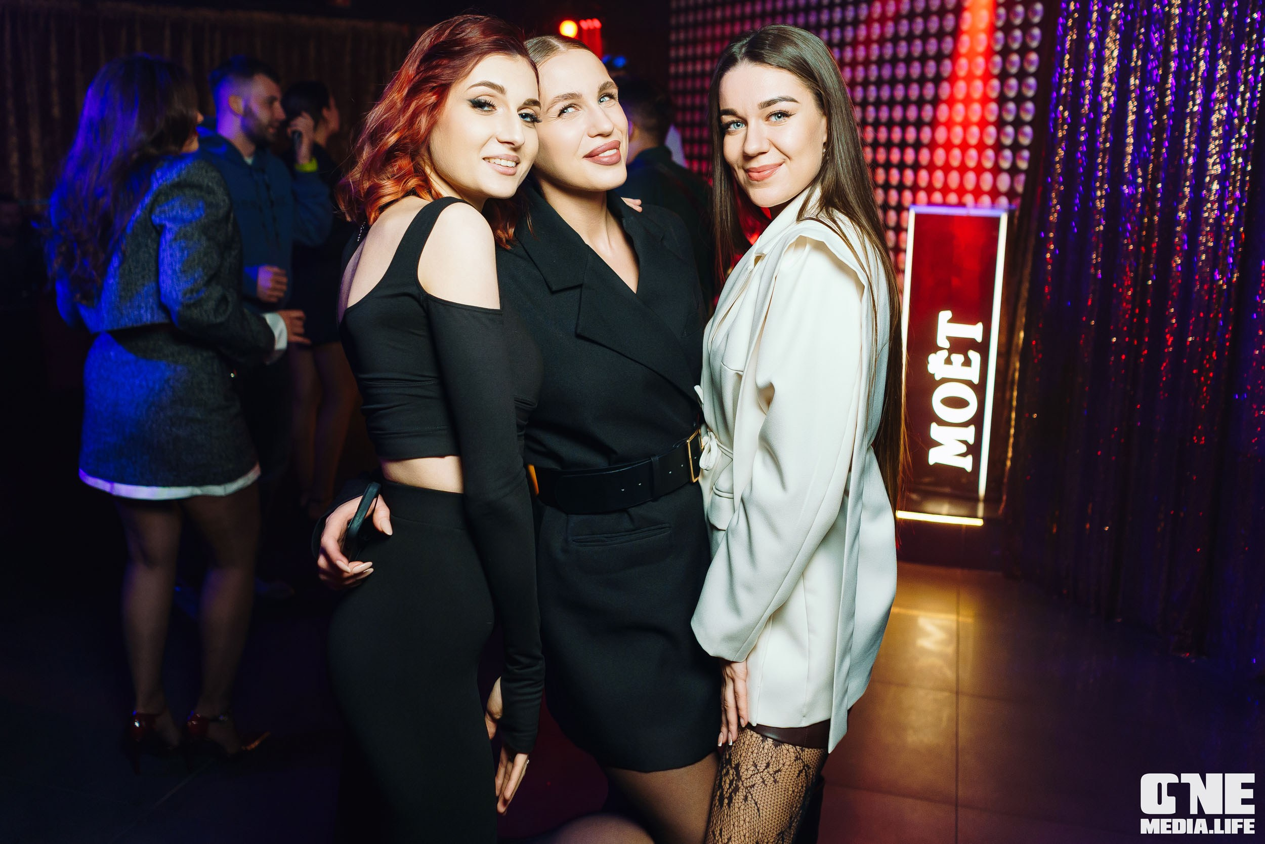 Фоторепортаж из караоке-клуба Эйфория. One Media Life: фоторепортажи, фотоотчеты с мероприятий и заведений