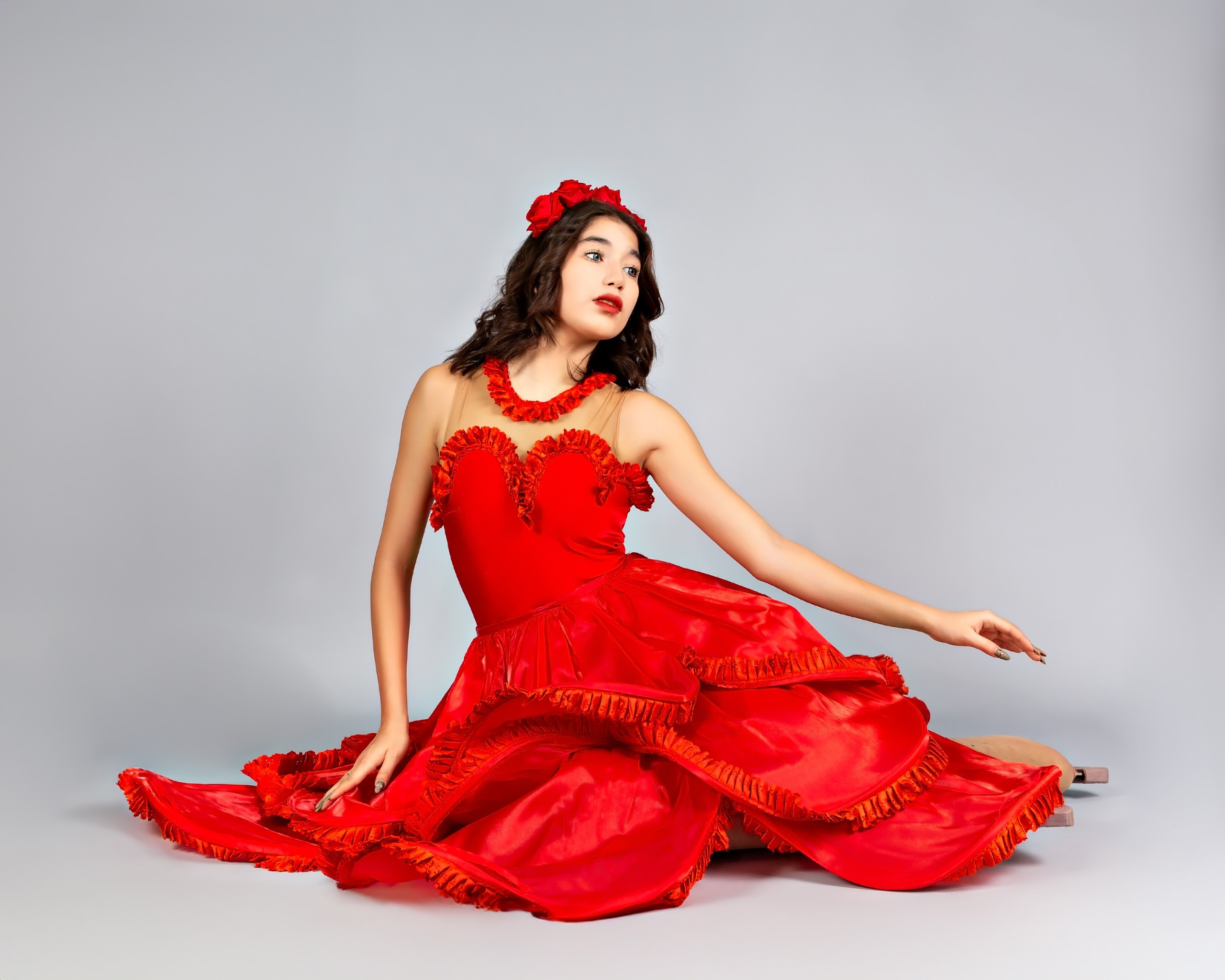 Съемка в костюмах. Выпускные альбомы и школьный фотограф в Подольске, Троицке, Щербинке, Москве и Московской области