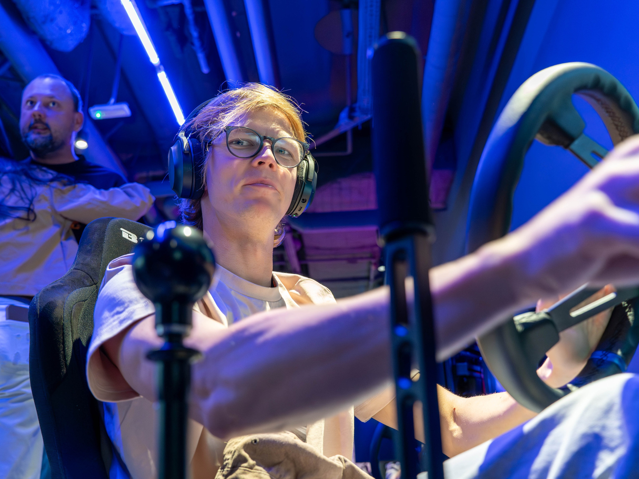 Открытие компьютерного клуба «Meta Racing». FM Media Сrew. Репортажные фото и видео