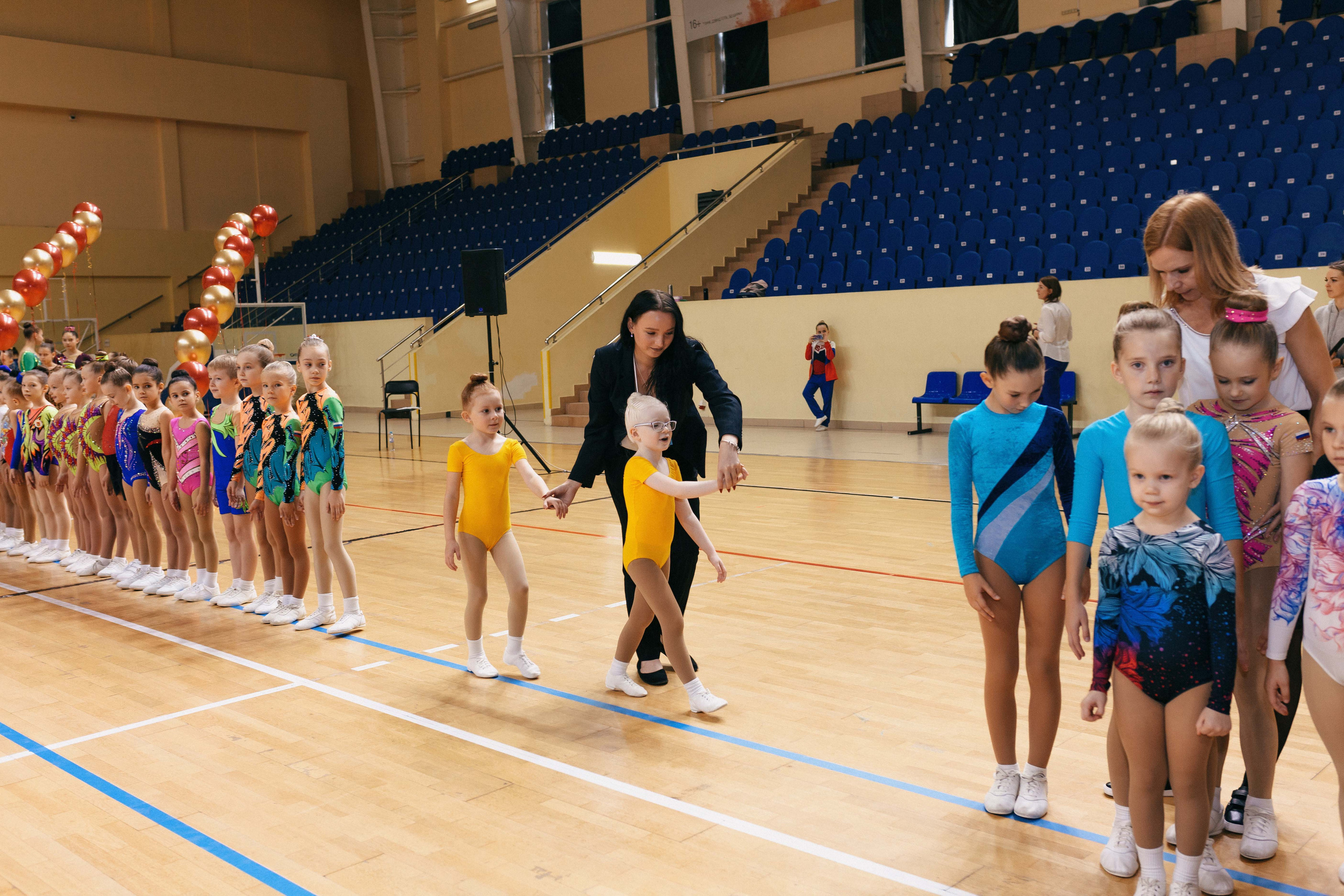 «Смоленские узоры» Чемпионат по спортивной аэробике. Спортивный фотограф Александр Васильев. RG и AGG