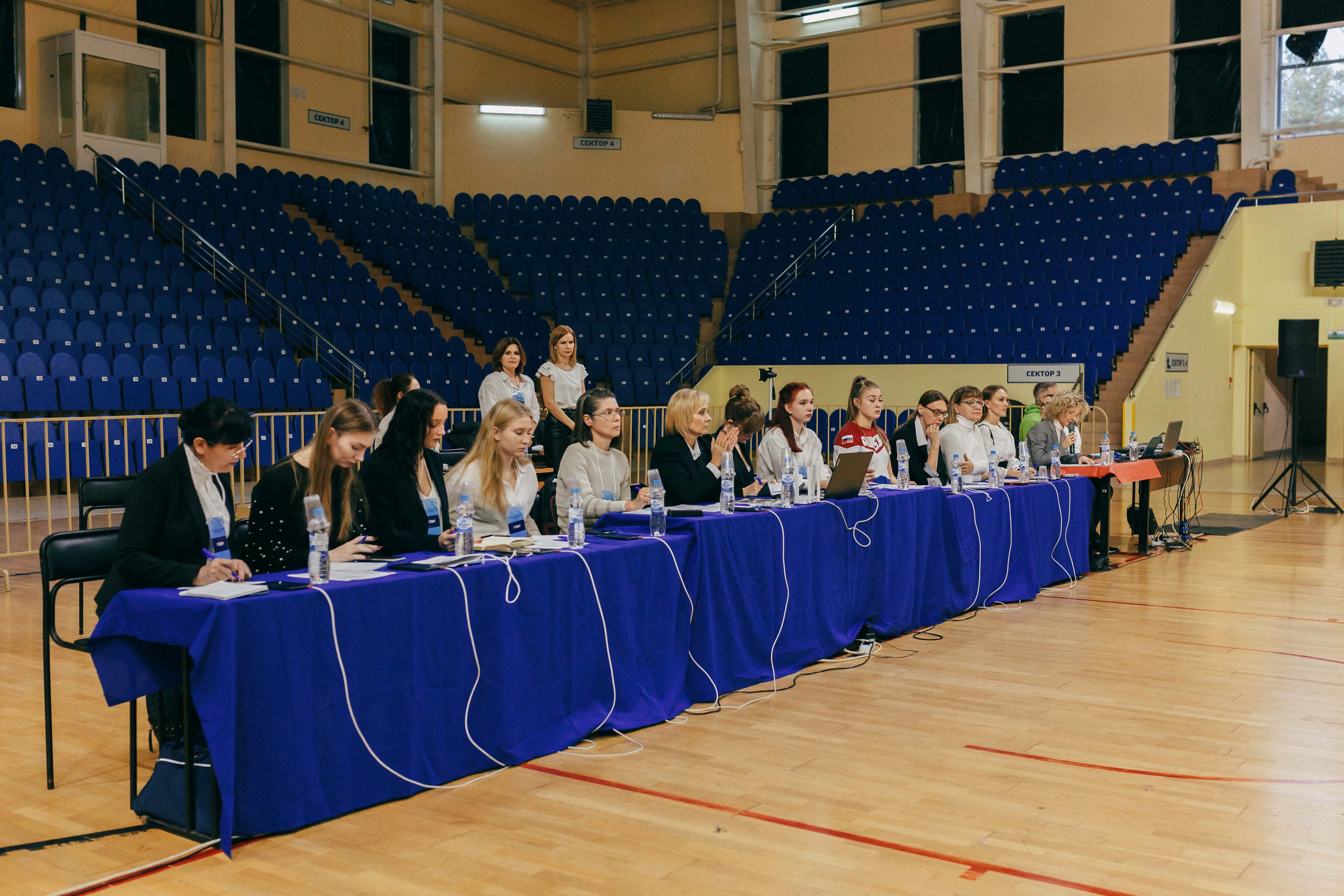 «Смоленские узоры» Чемпионат по спортивной аэробике. Спортивный фотограф Александр Васильев. RG и AGG