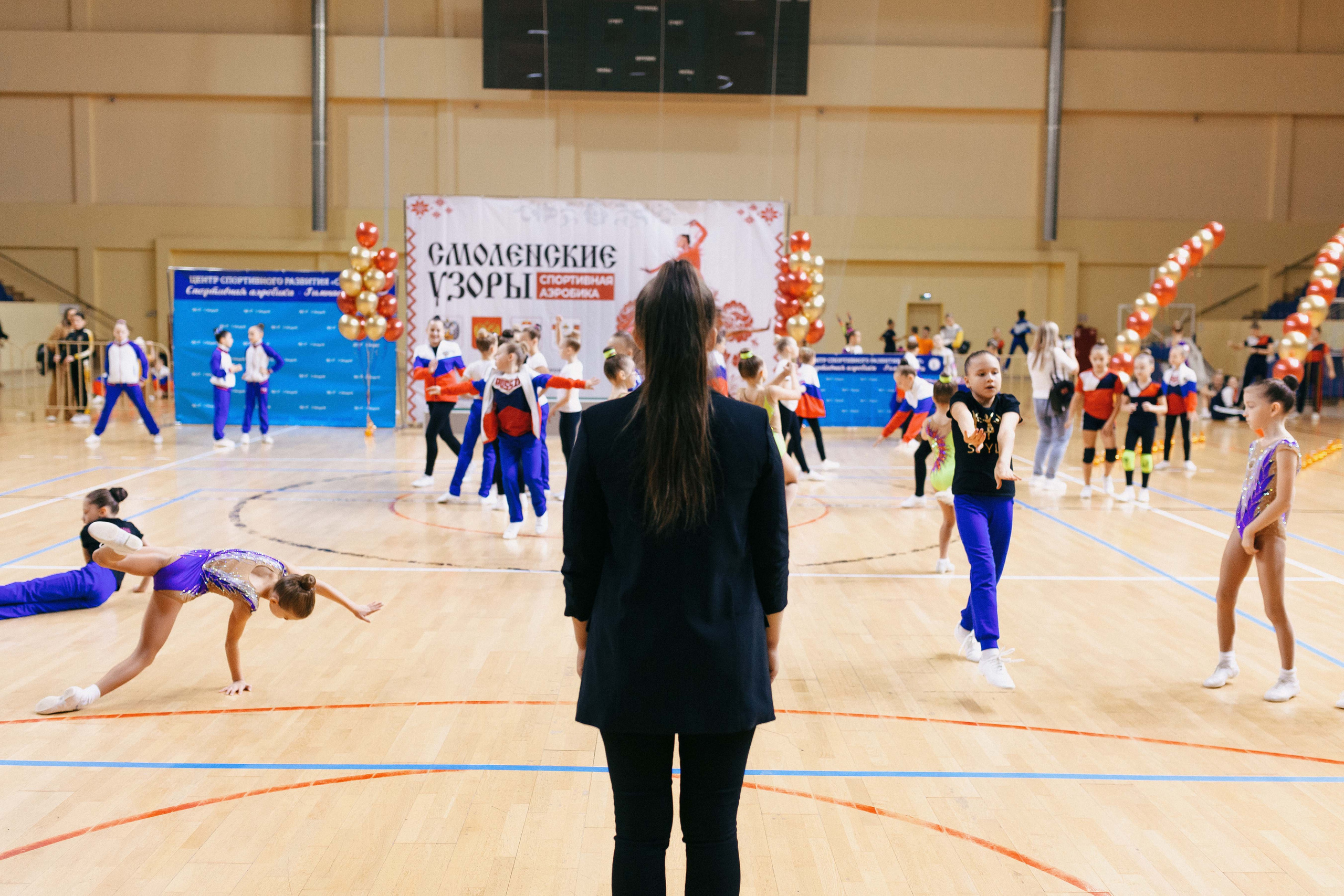 «Смоленские узоры» Чемпионат по спортивной аэробике. Спортивный фотограф Александр Васильев. RG и AGG