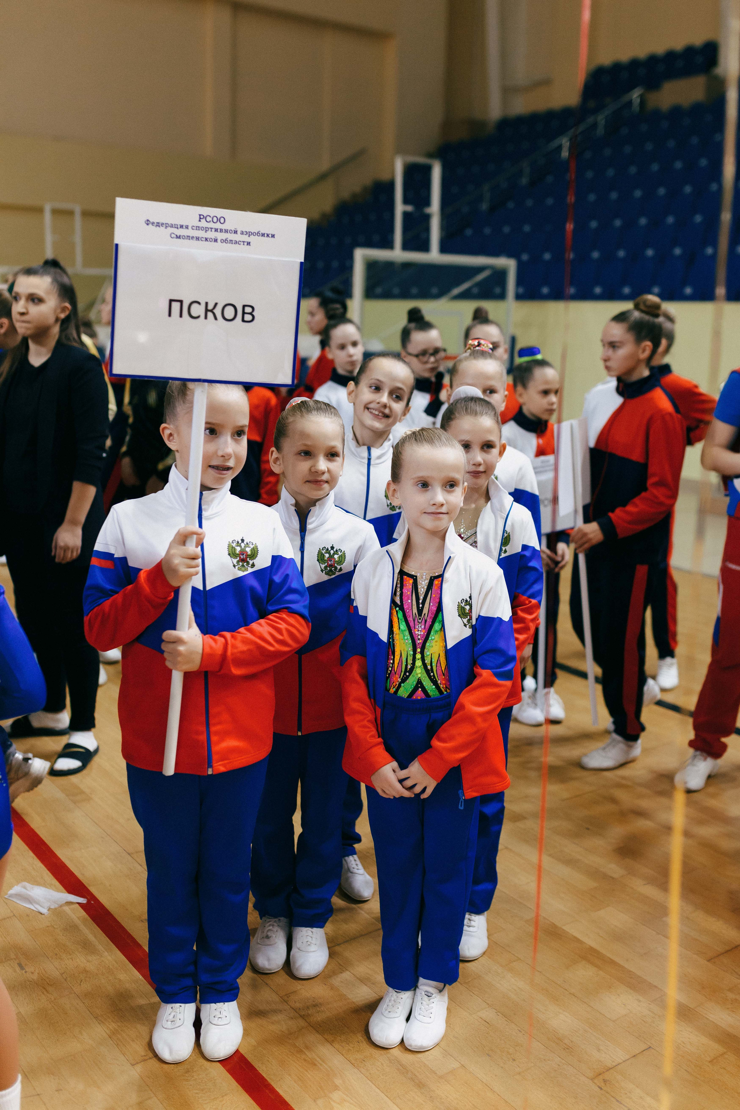 «Смоленские узоры» Чемпионат по спортивной аэробике. Спортивный фотограф Александр Васильев. RG и AGG