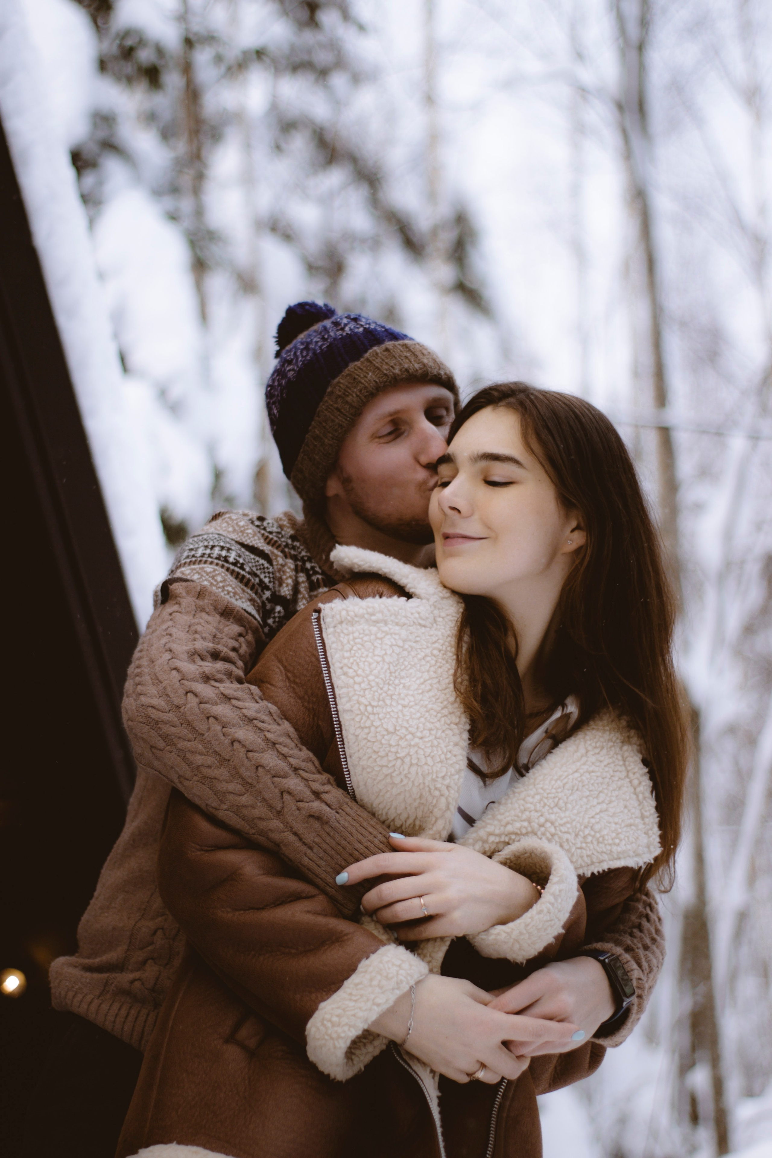 фотоссесия с парнем. Лавстори фотоссесия Петрозаводск. Зимняя фотосессия.  Новогодняя фотосессия.