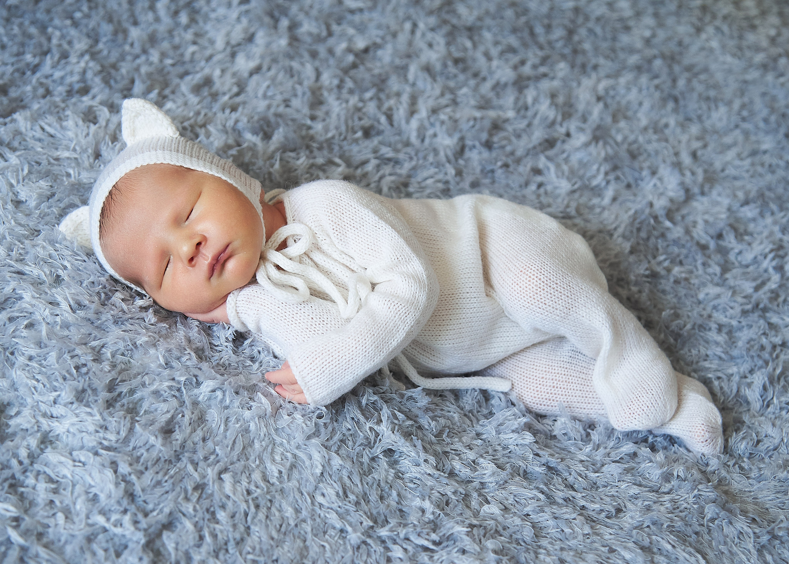 Новорожденные. Фотограф Юлия Ремезова