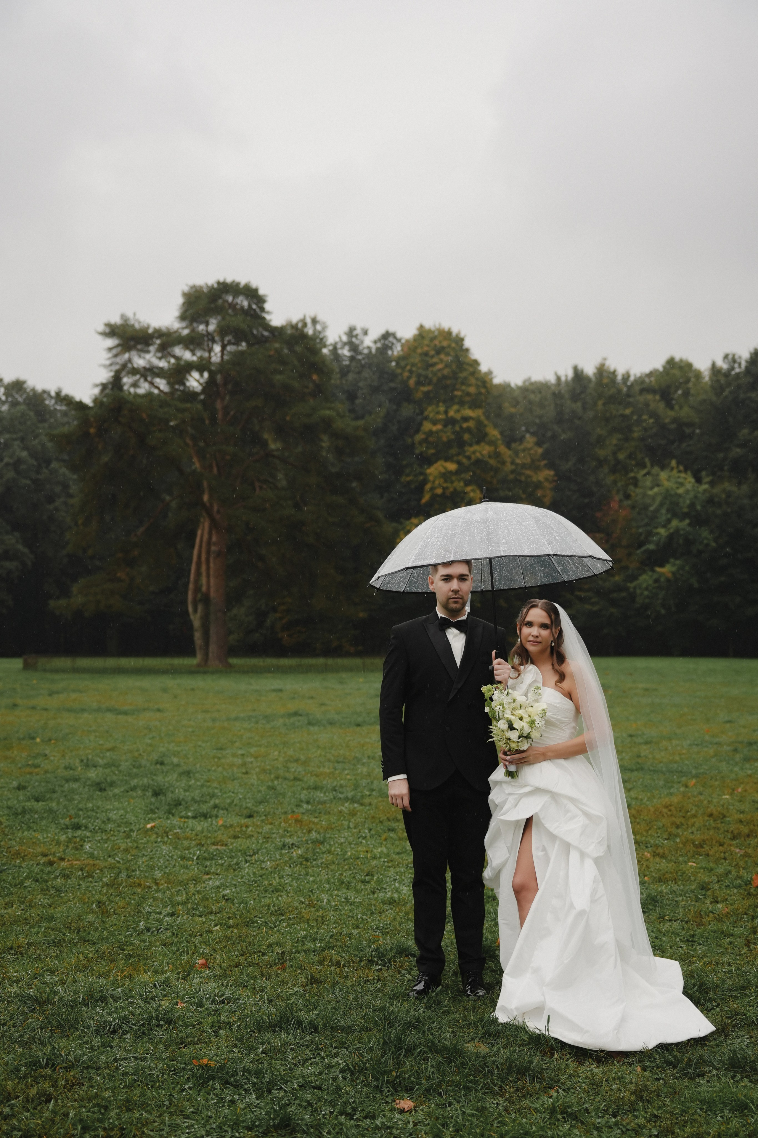 Совместные сборы жениха и невесты в отеле «Marriot Imperial Plaza» и свадебная Фотосессия на территории «Царицыно»