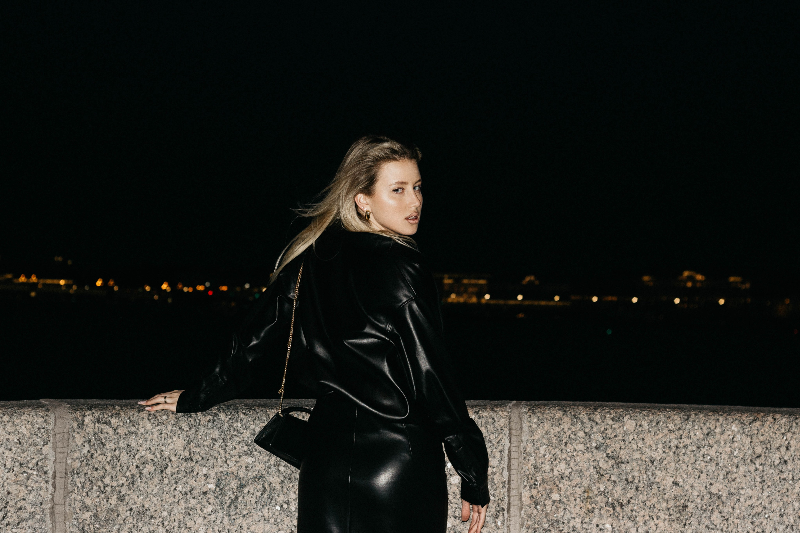 Даша и ночной Петербург. Фотограф в Санкт-Петербурге Головина Анастасия