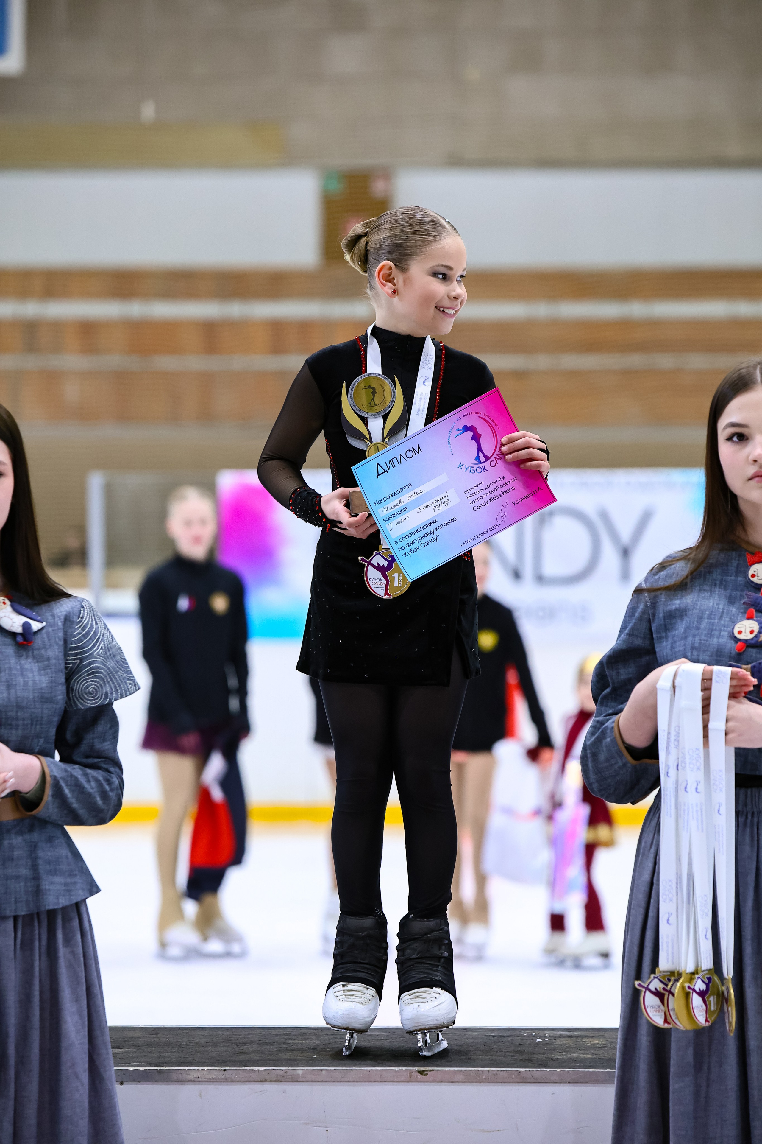 КУБОК CANDY 2025 В АРХАНГЕЛЬСКЕ НАГРАЖДЕНИЕ. ФК Фотограф в Санкт-Петербурге Наталья Понарина