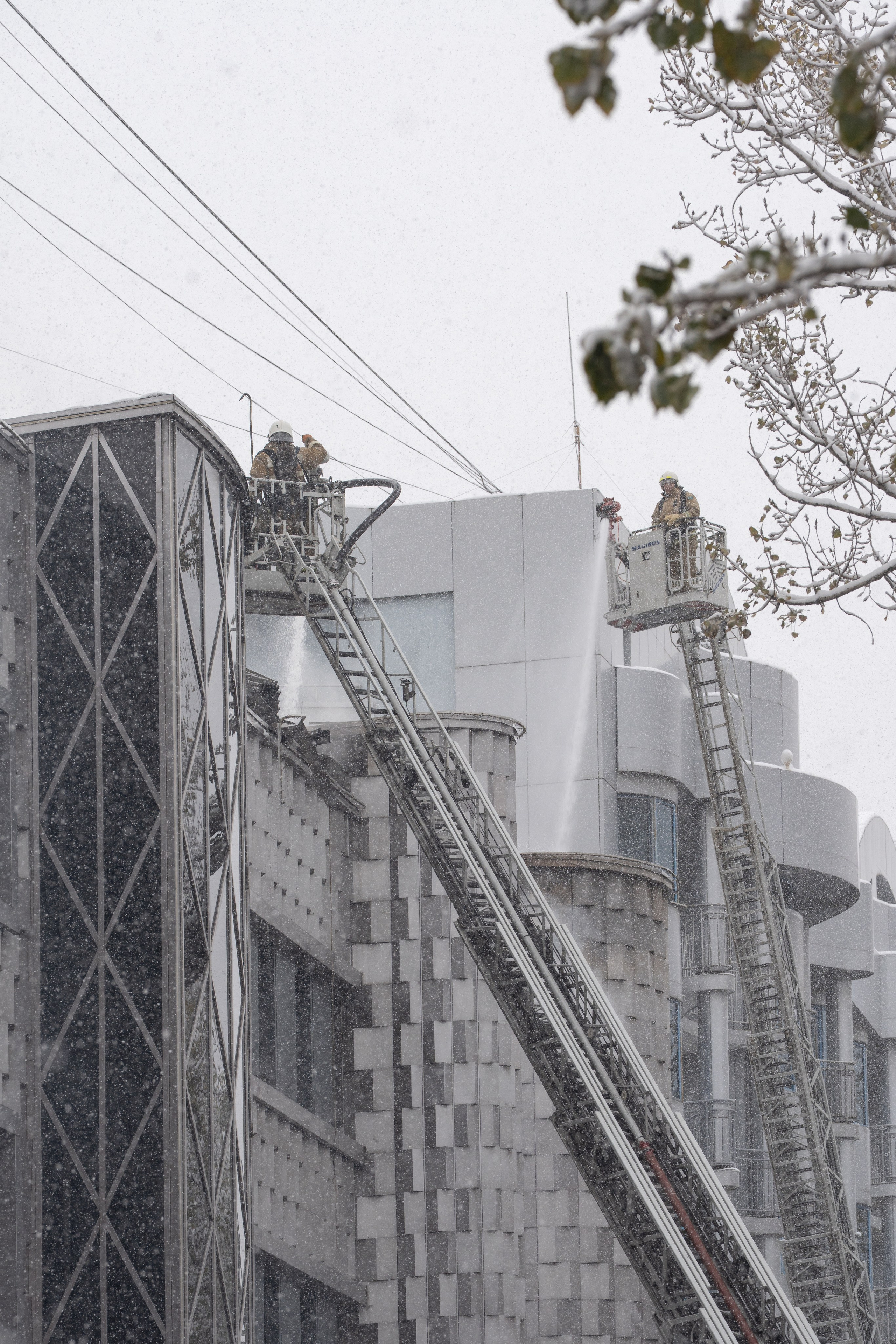 Тушение Пожара. Сайт Алматинского НЮ АРТ, будуар и фэшн фотографа Дениса Карпенко