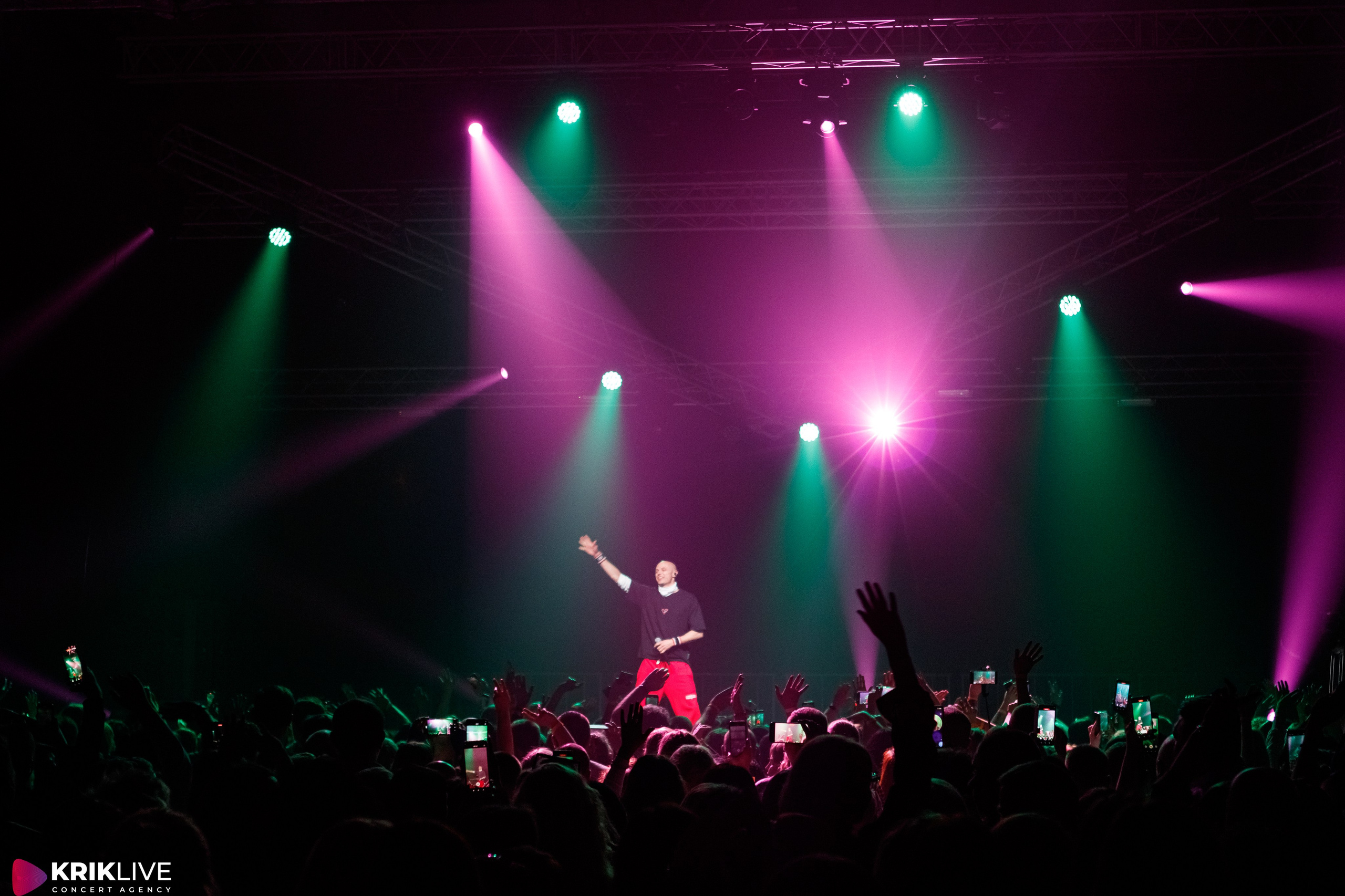 Дискач 90-х. Портретный и пейзажный фотограф Никита Павлов