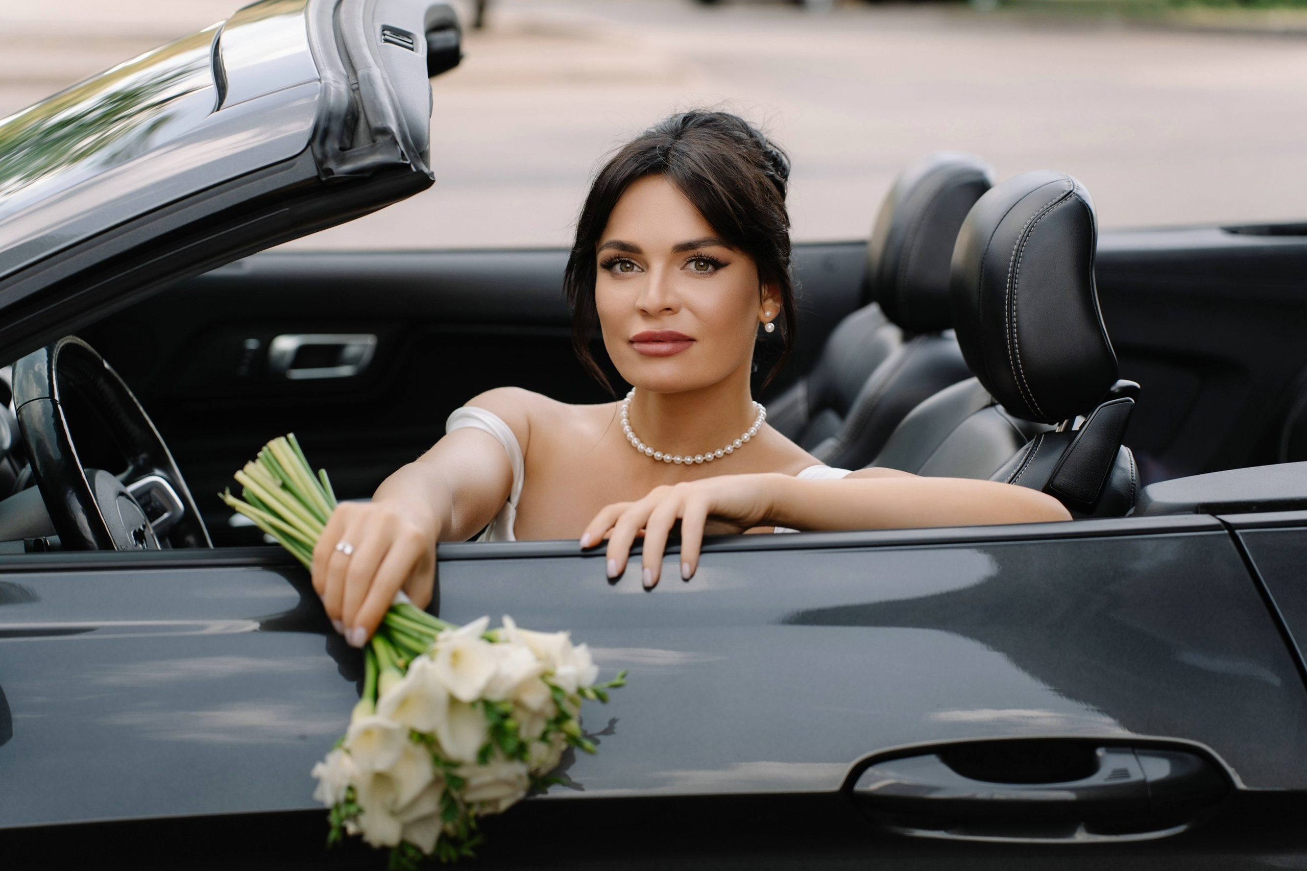 Свадебная фотосессия с кабриолетом. Свадебный и семейный фотограф в Москве Светлана Зоткина