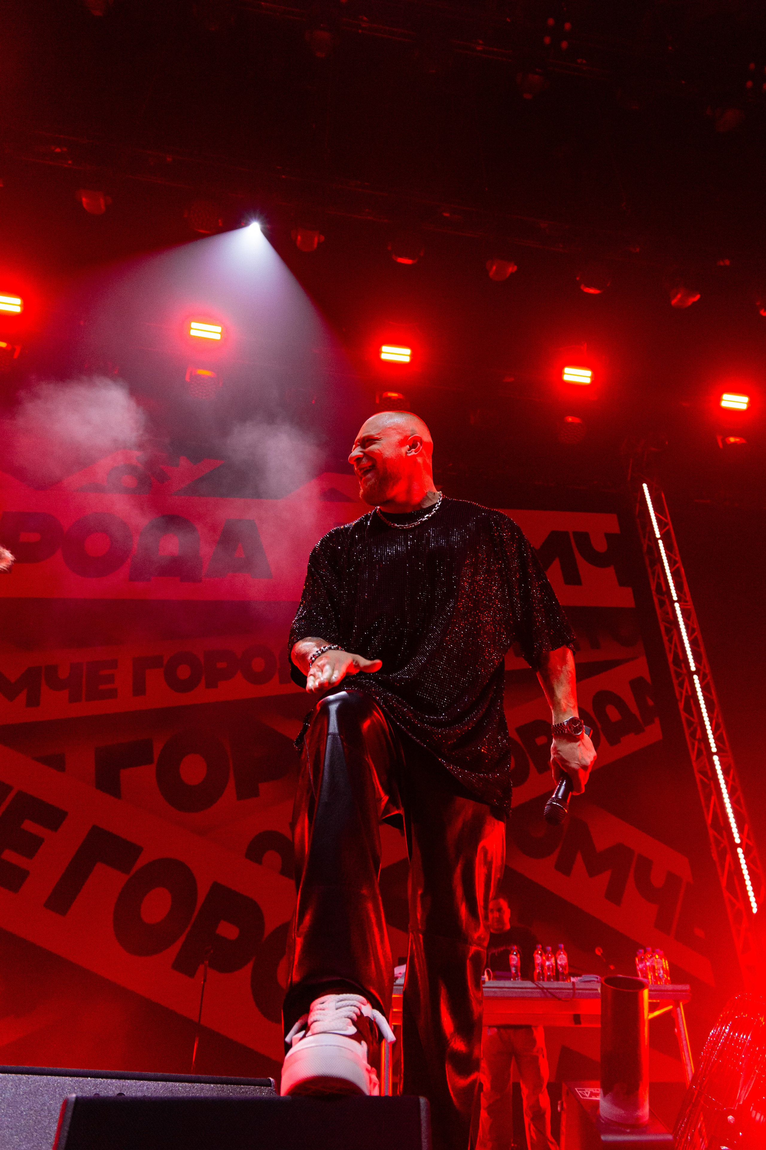 Концерт Лёши Свика