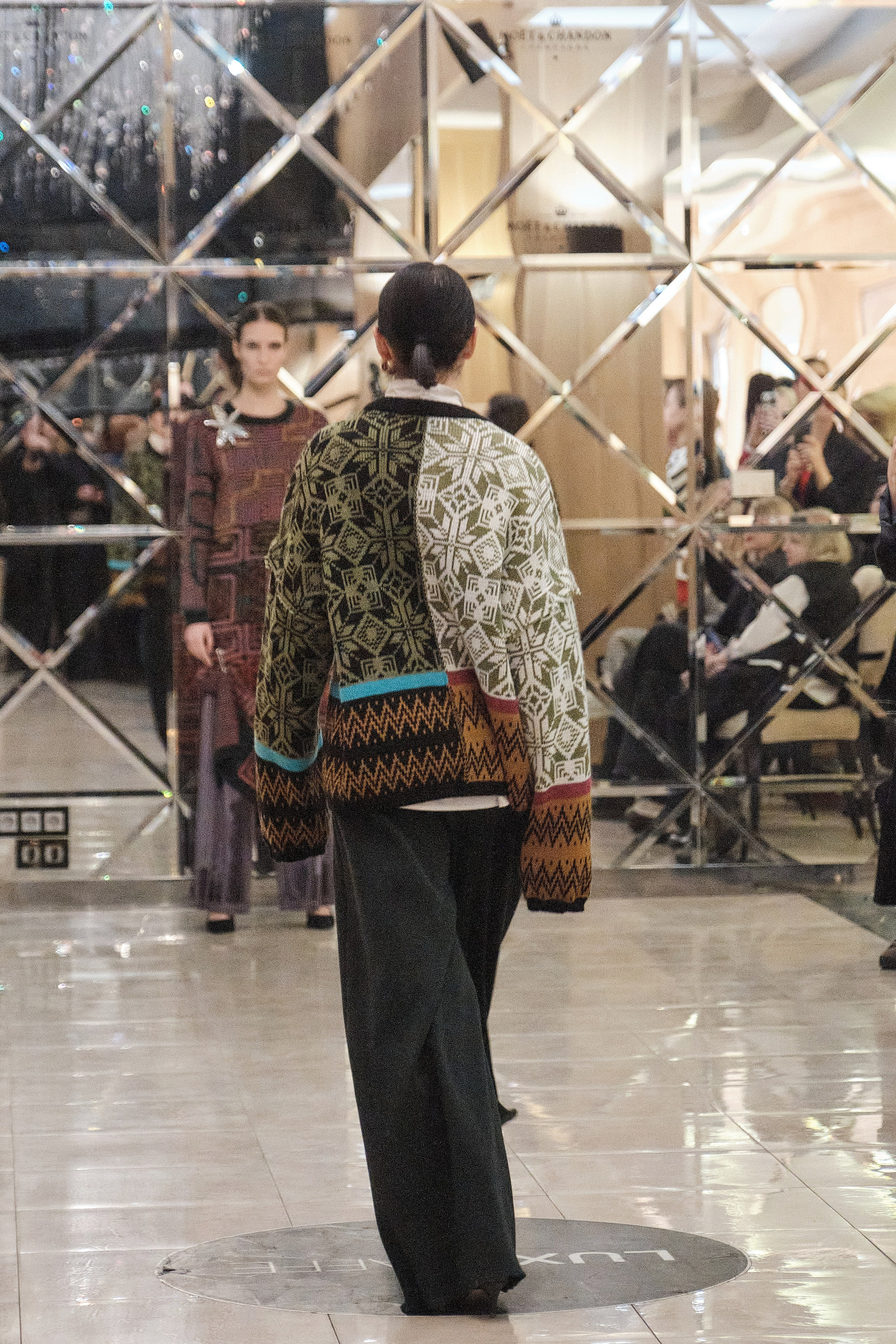 Показ коллекции (Мария Варламова). Свадебный фотограф в Екатеринбурге Соседков Евгений