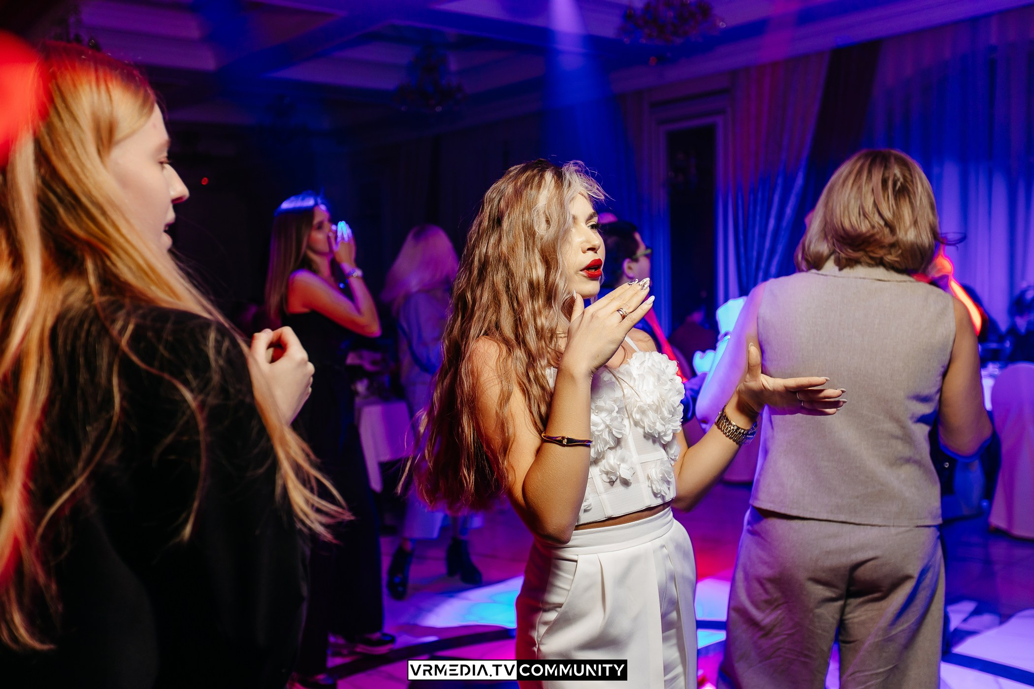 Мюзикл «12 Месяцев» в ресторане «Лазурный берег»