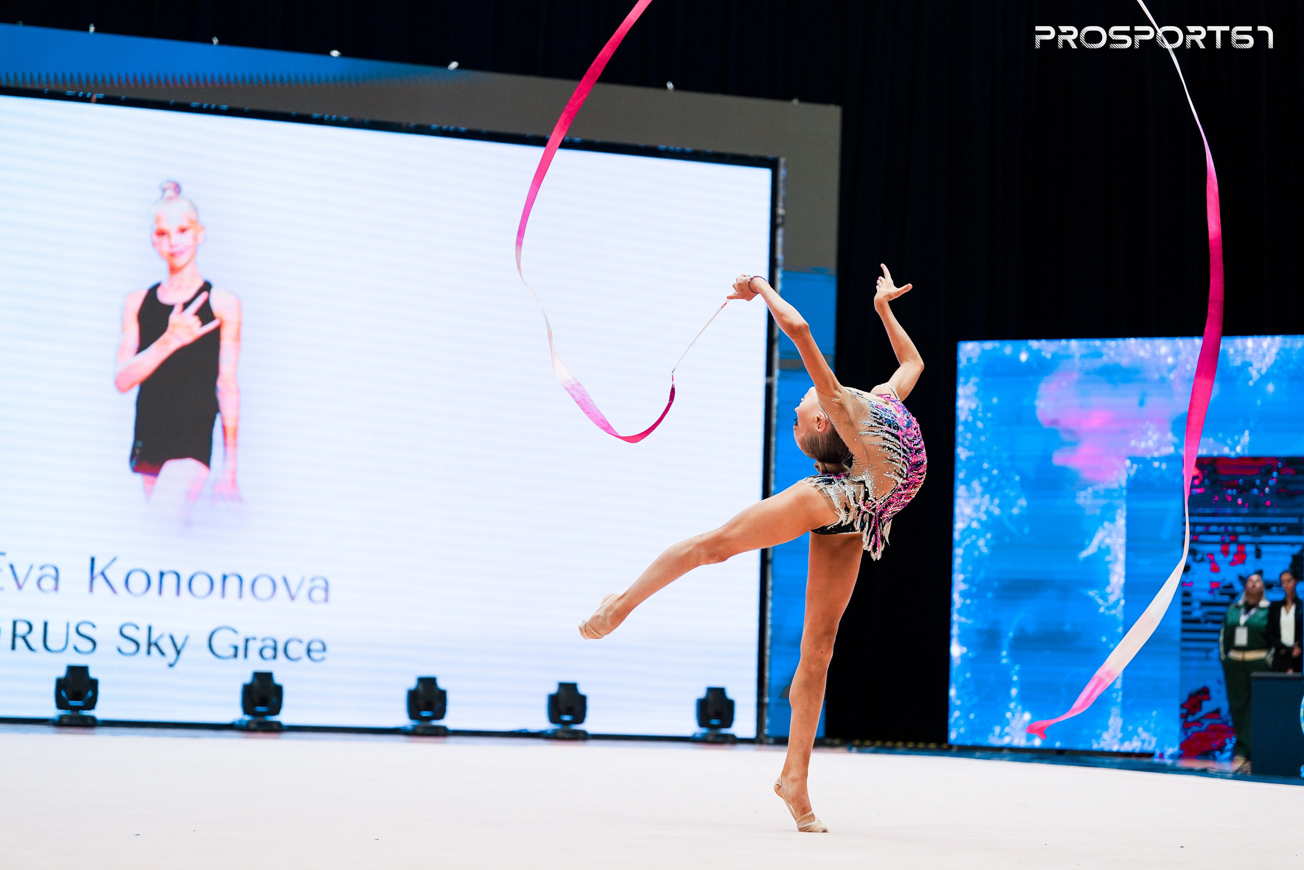 Ева Кононова. Хрустальная роза 2025 г.Минск. Спортивный фотограф Олег Медведев | prosport67 | Смоленск