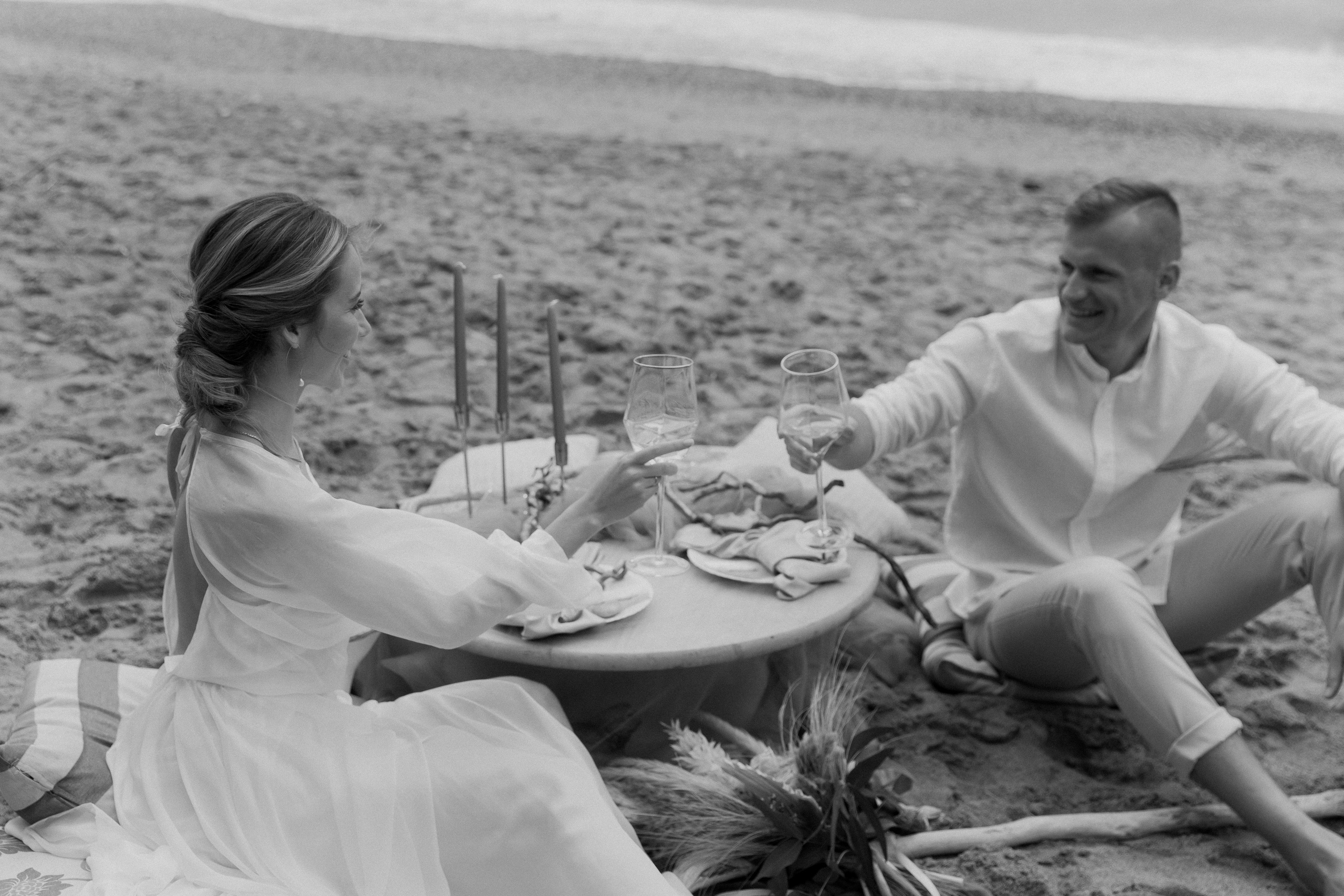 На берегу моря…. СВАДЕБНЫЙ ФОТОГРАФ В КРЫМУ И СЕВАСТОПОЛЕ