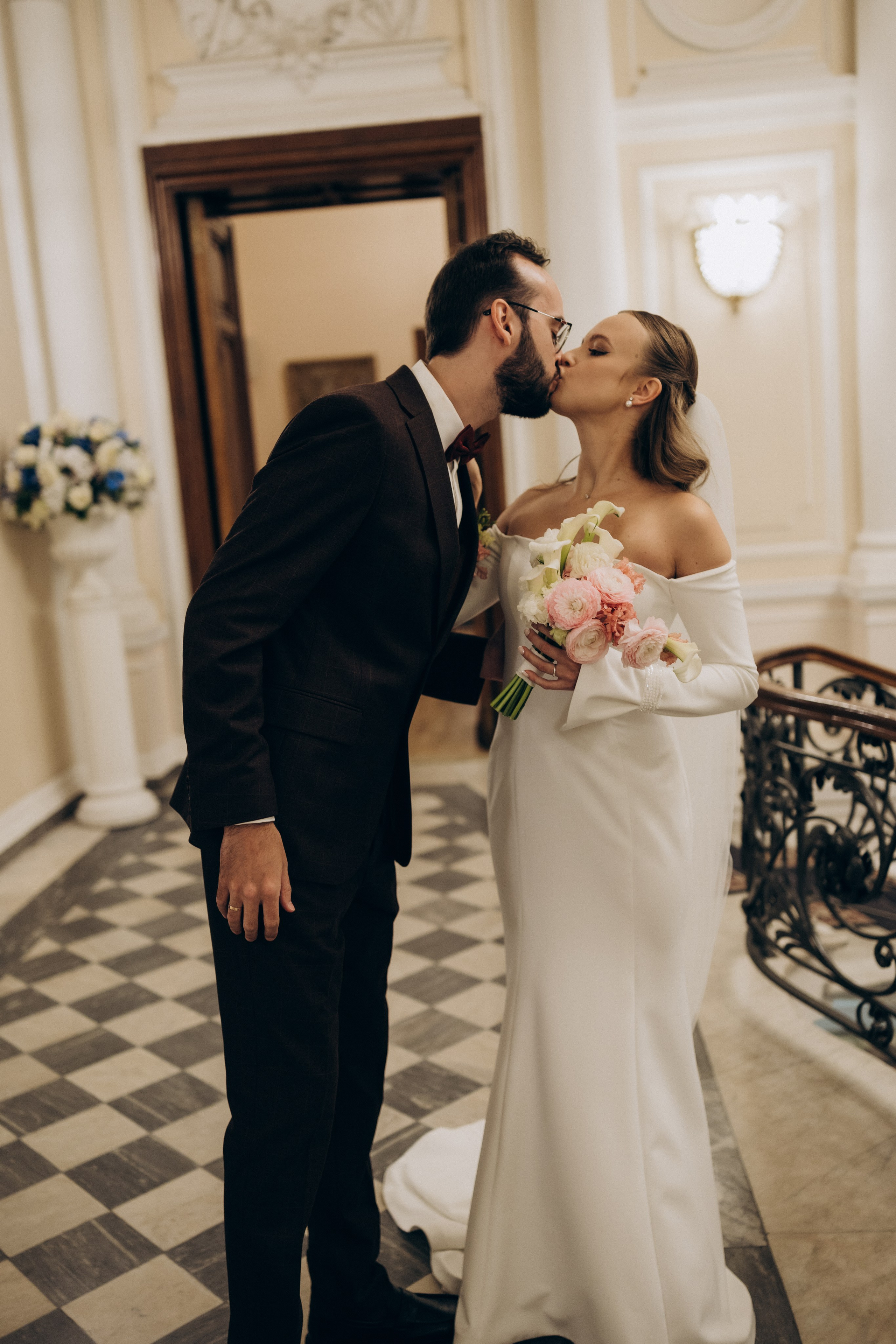 Юра и Полина | 2-й дворец и Половцова. Свадебный и love story фотограф в Санкт-Петербурге