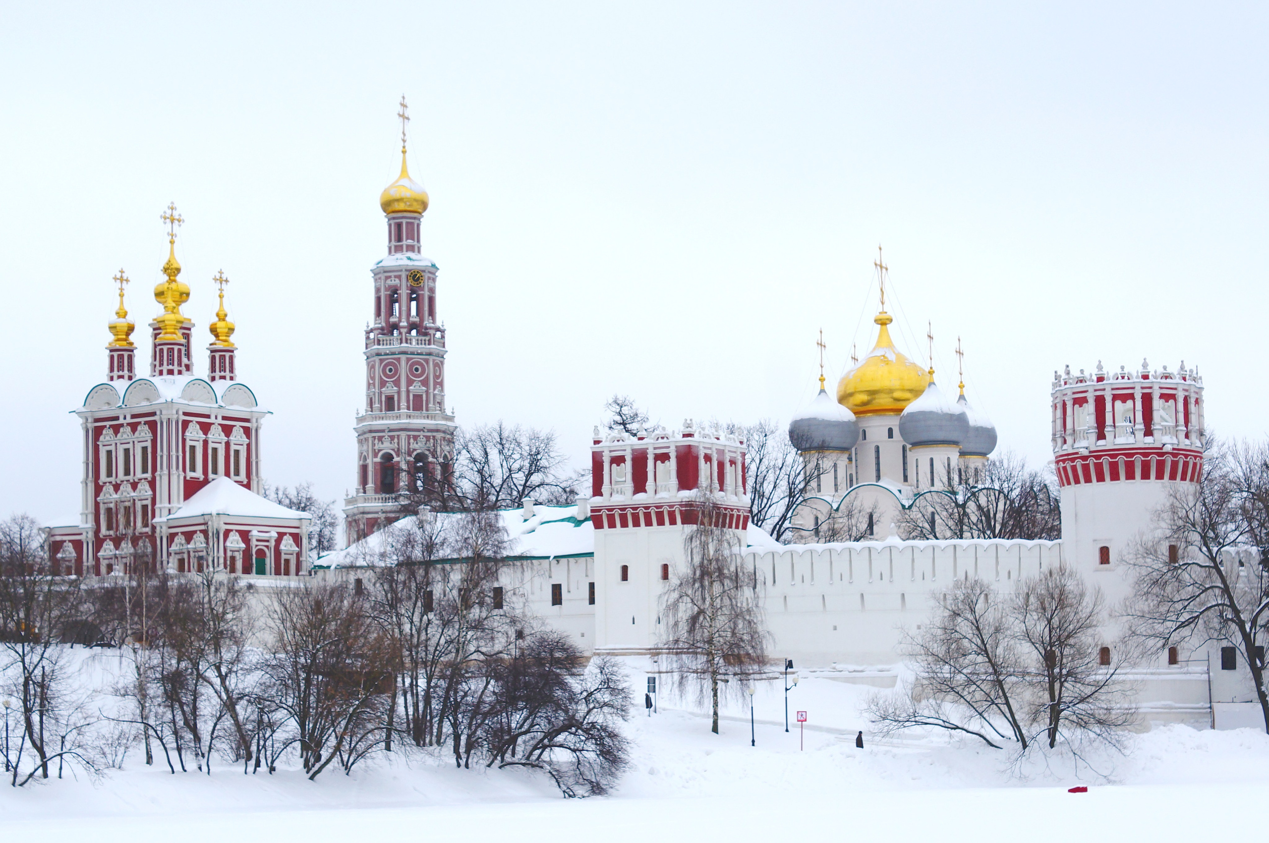 Город. Глубина и Свет/ Depth & Light. Авторская фотография с характером в Москве. Ana Sur