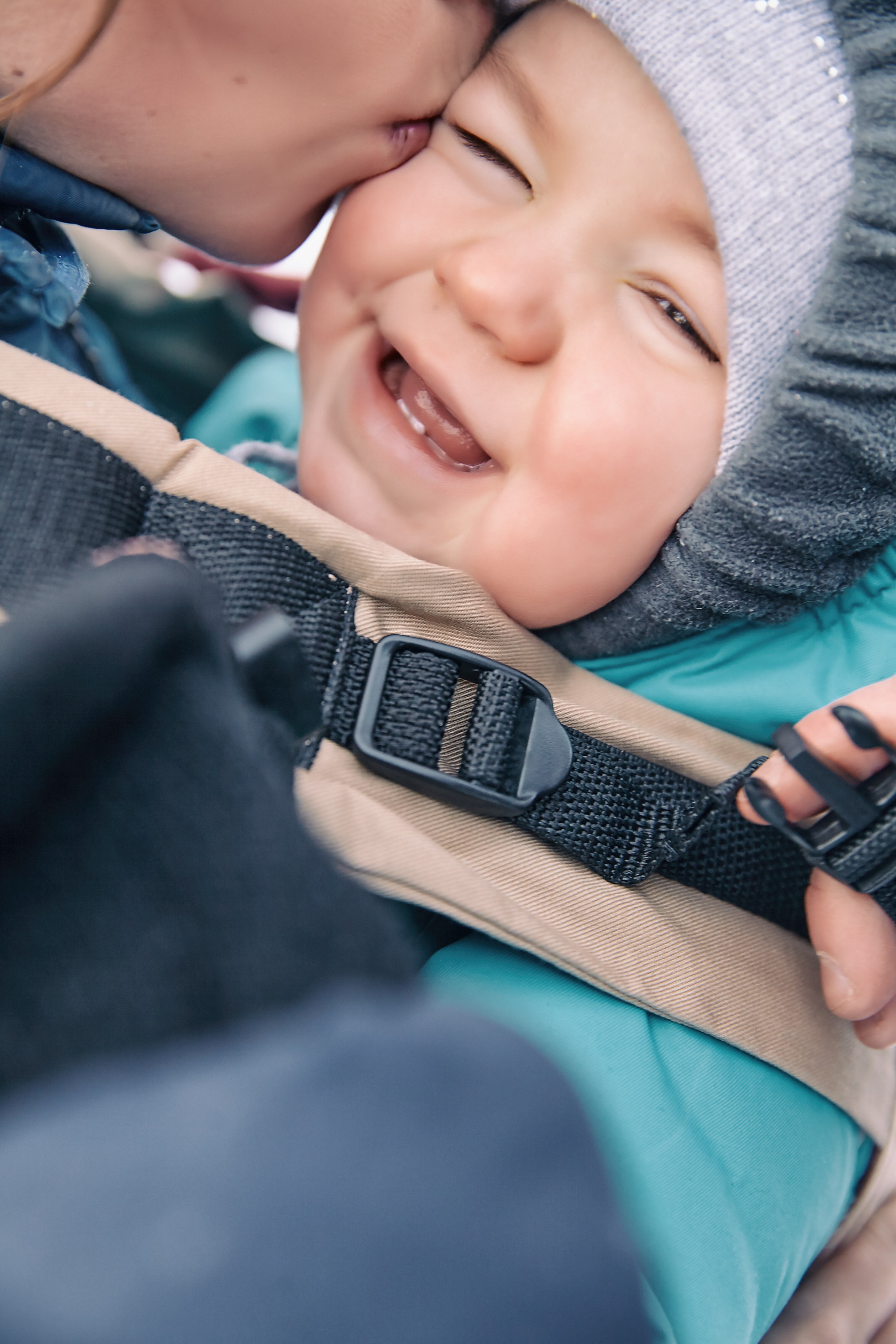 Съемка для бренда эргорюкзаков rumes. Рекламный фотограф Санкт-Петербург Катерина Мишкель