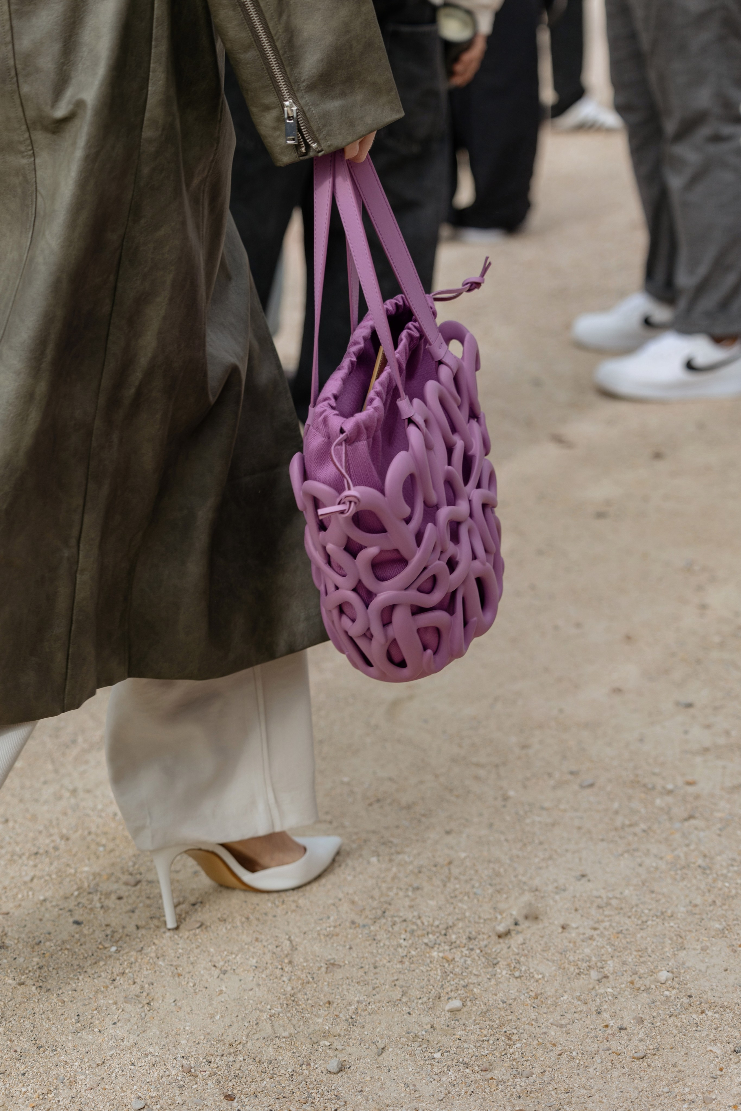 PFW SPRING SUMMER 2024 LOEWE. Photographer in Milan Ivan Goncharov