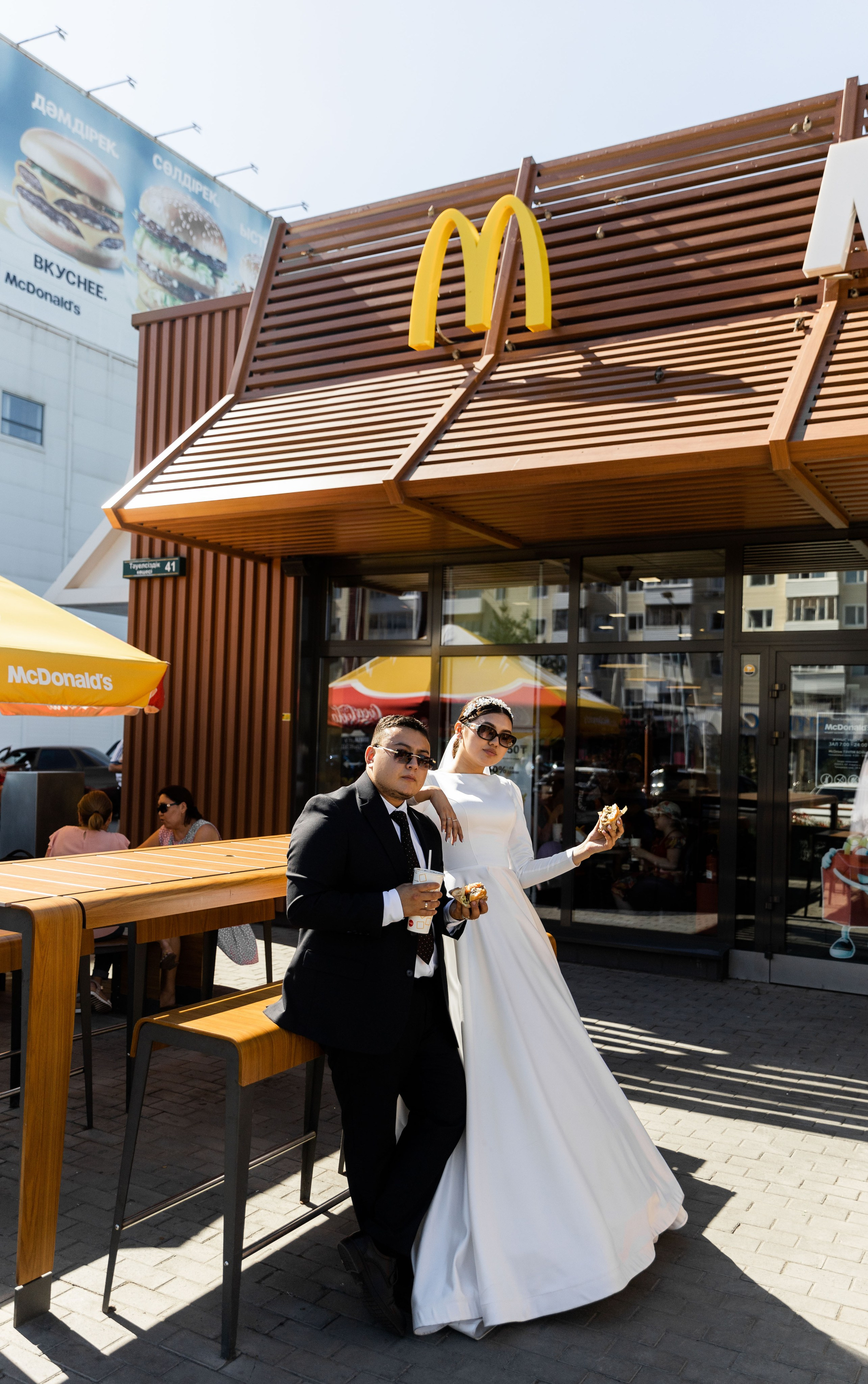 Амир и Асем