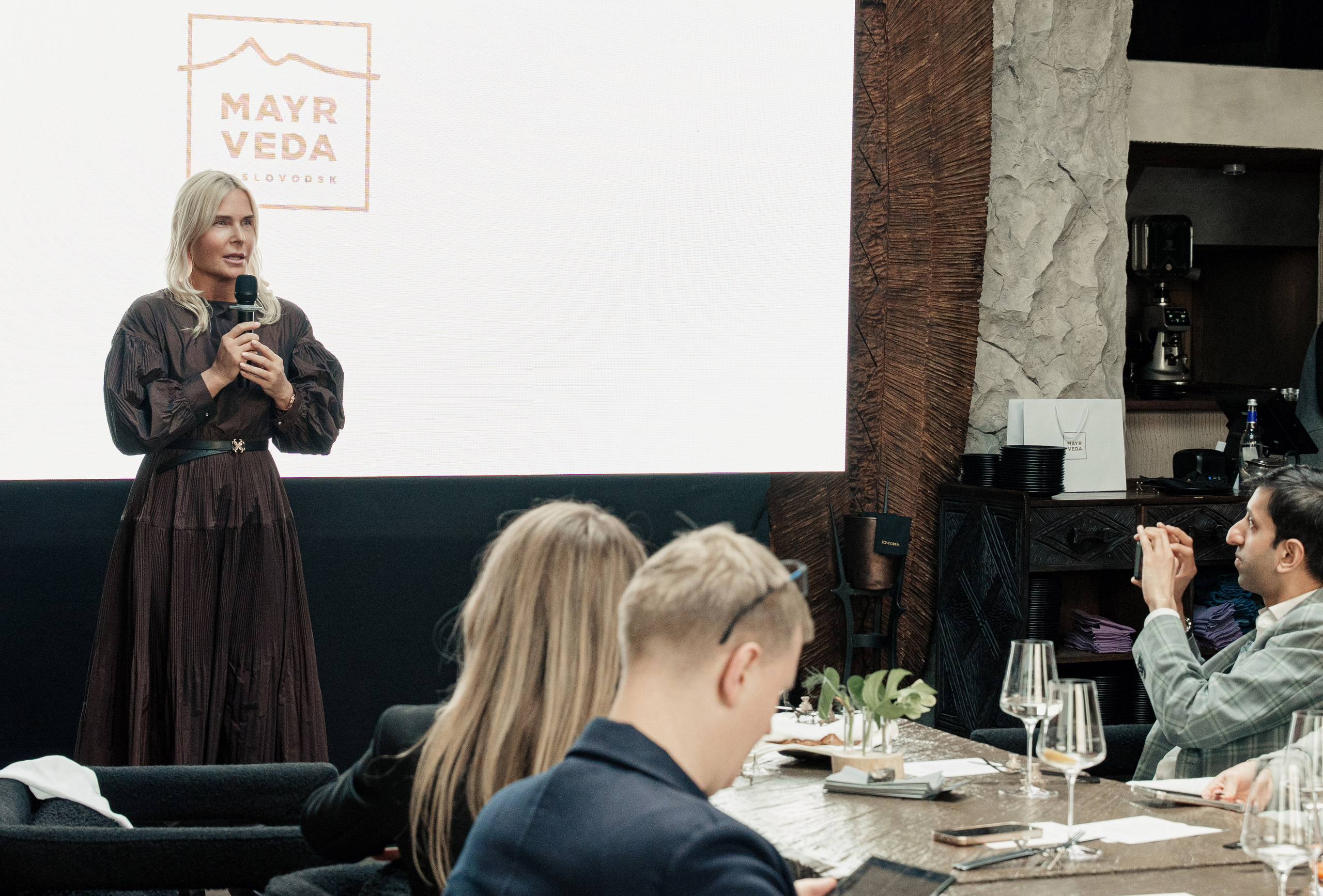 MAYR VEDA. Yankovski_001