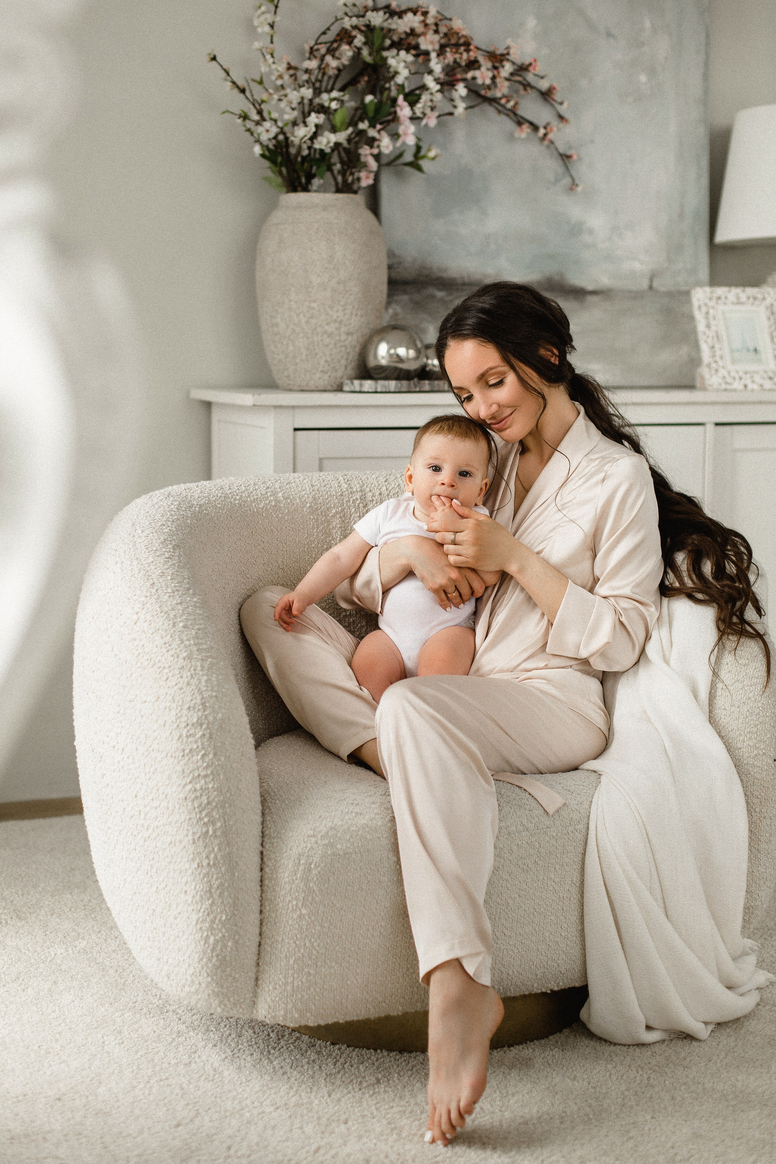 Настя, Алан и Мирон. Главная