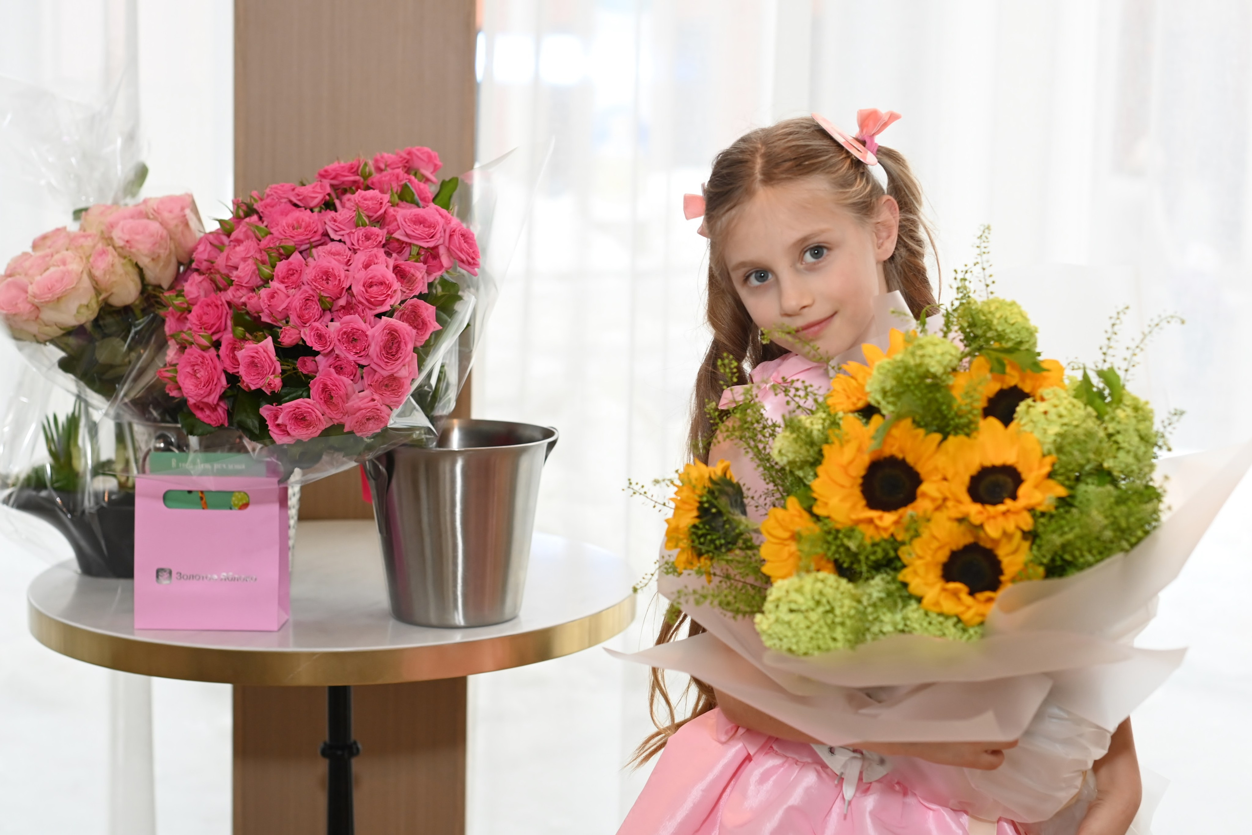 День Рождения Киры в кафе в Лужниках и на улице. Свадебный и семейный фотограф в Москве Ирина Гончарова