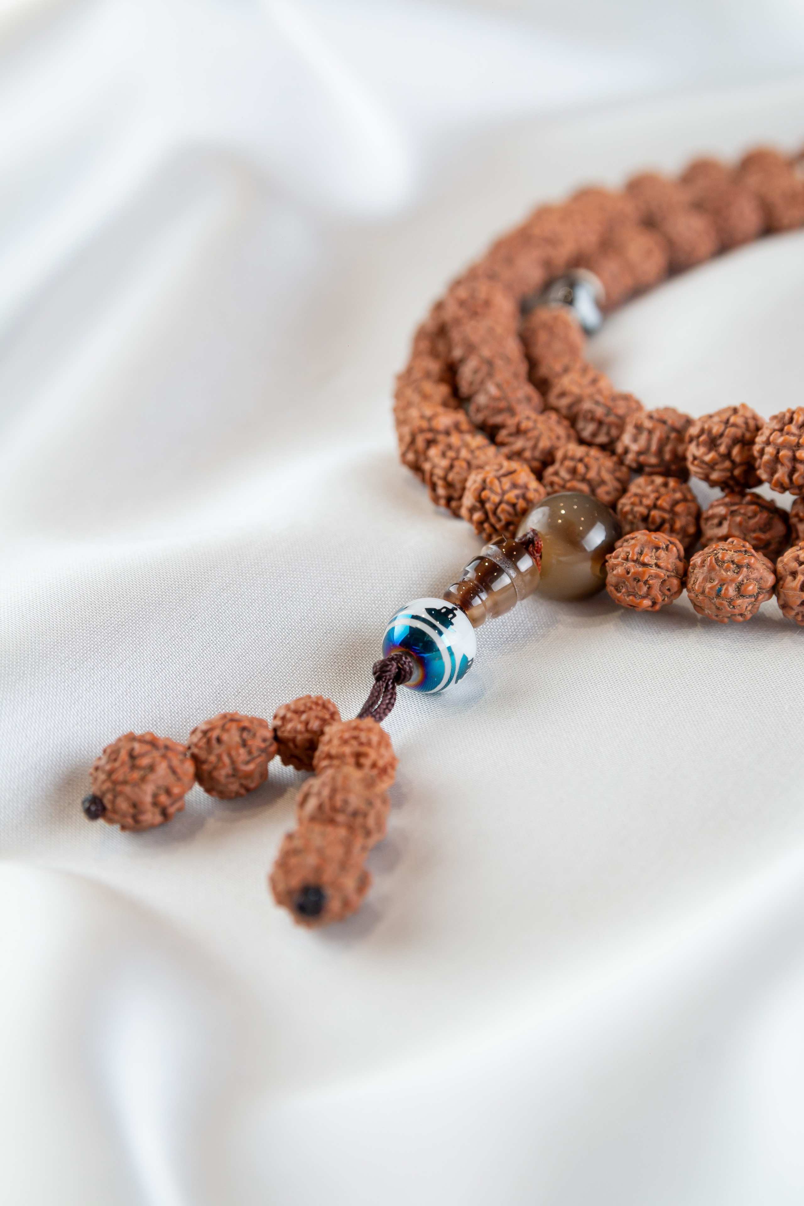 Shambala. Александр Стряпунин — предметный фотограф в Улан-Удэ