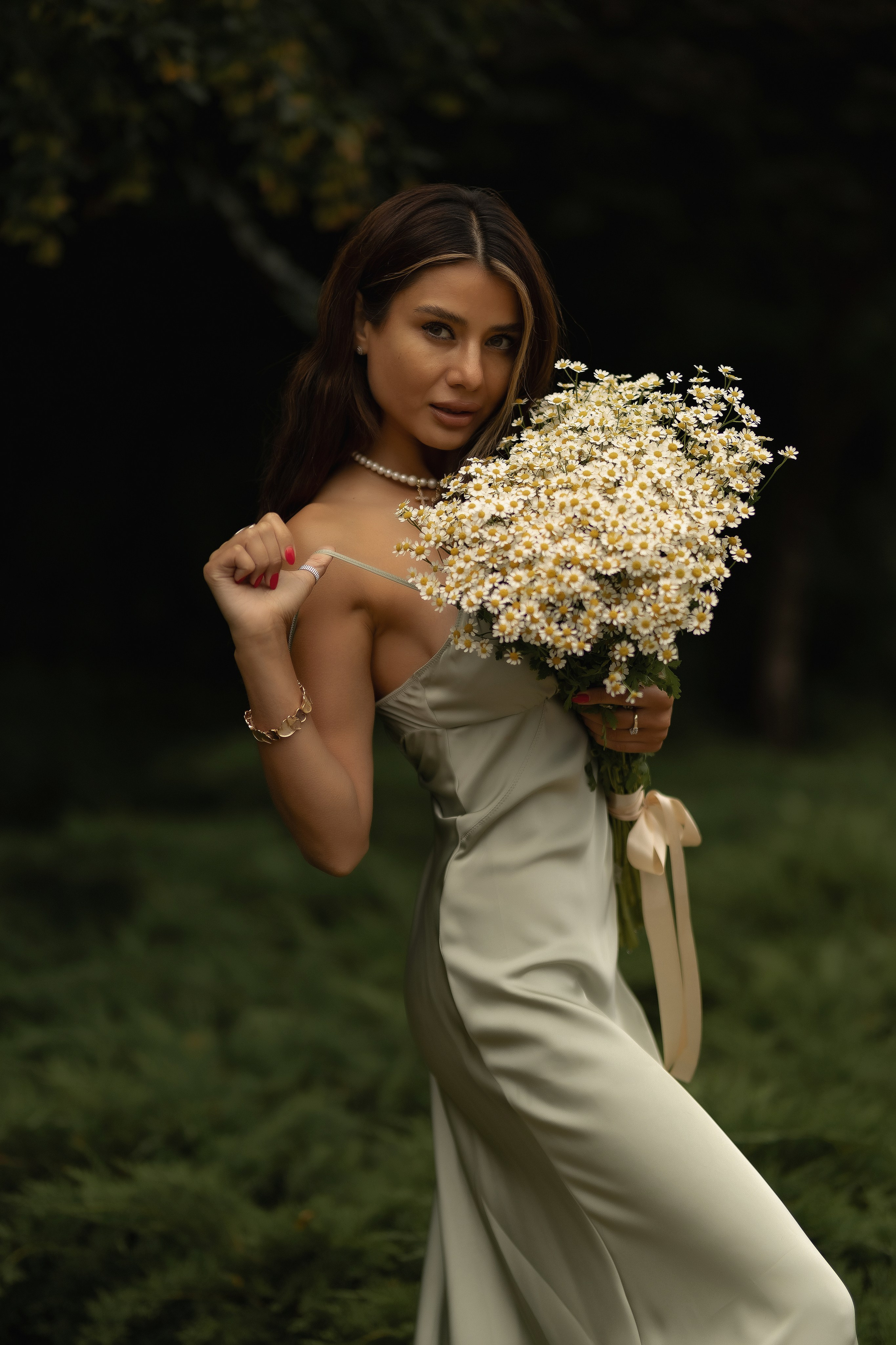 Шаха Женский портрет съемка в Красной поляне. Семейные, индивидуальные Сьемки, фотографии для составления визуала