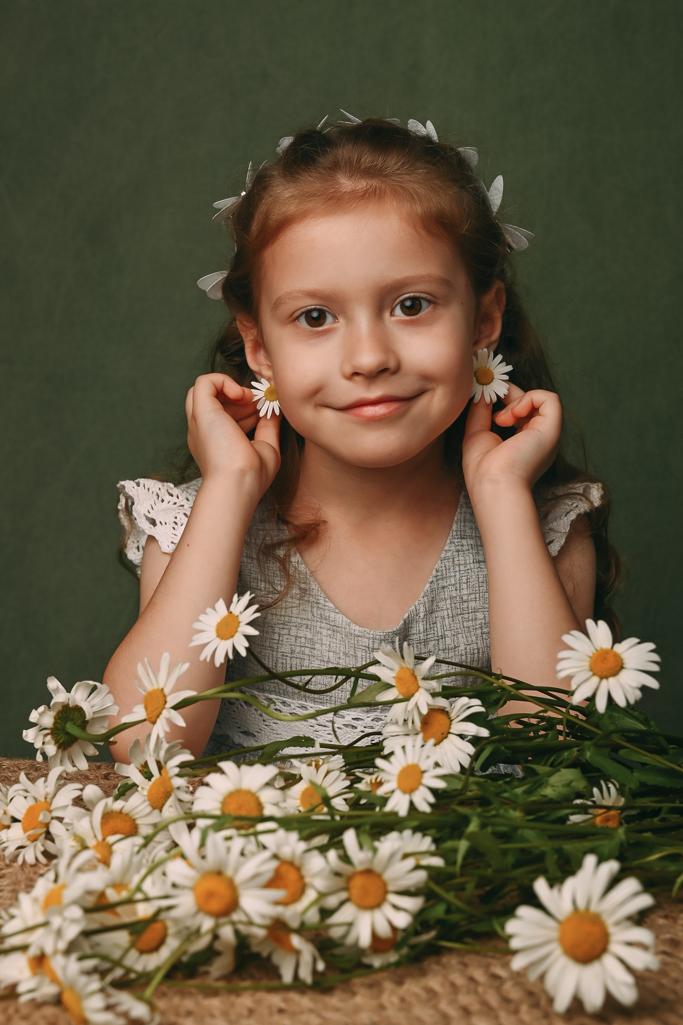 Портреты с цветами. Детский и семейный фотограф