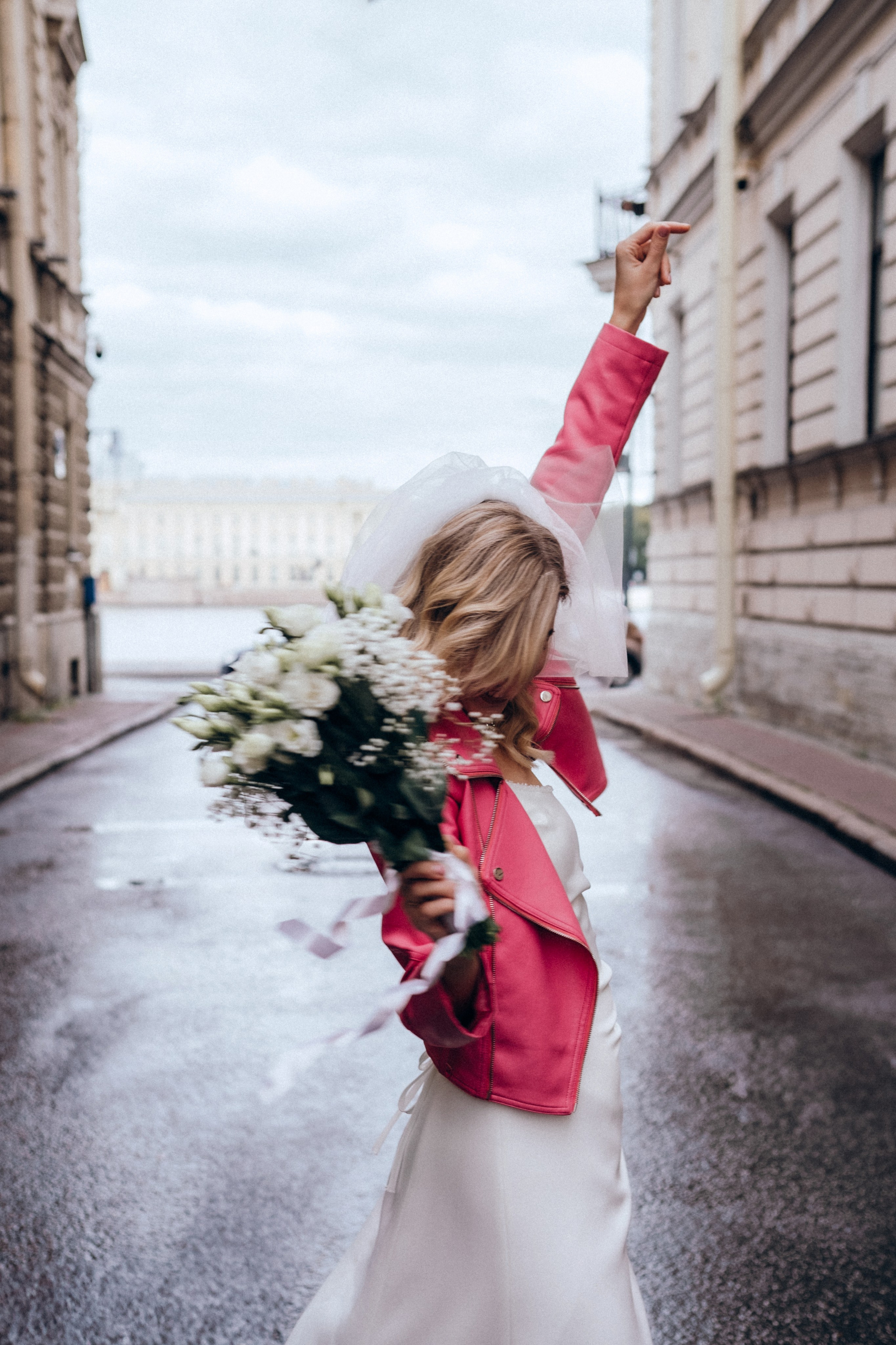 Дворец Бракосочетания № 1(дневная) +прогулка. Фотограф в Санкт-Петербурге Кристина Брянская