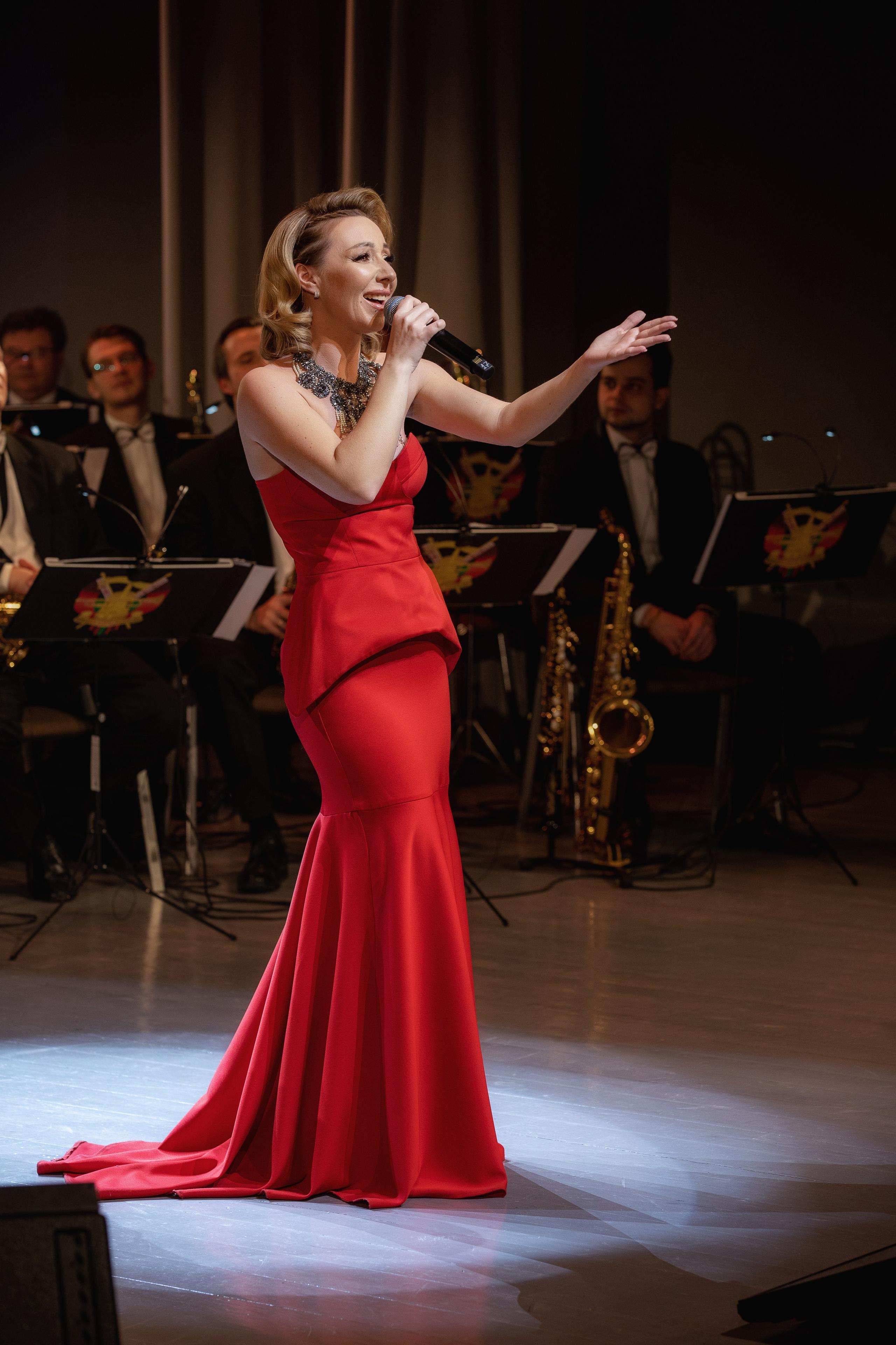 Земля под белыми крыльями. Москва. Жанна Бакунович, ваш профессиональный фотограф в Минске