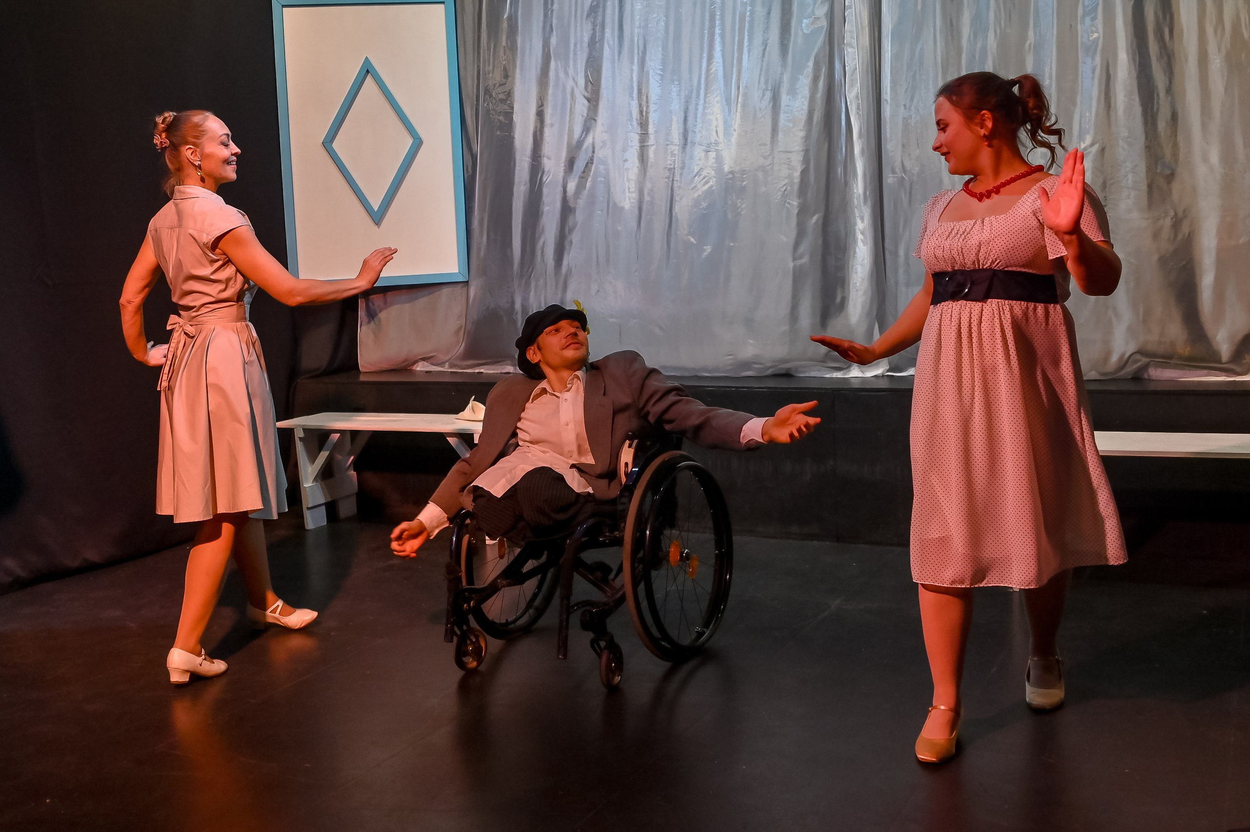 «Разреши тебя любить» в Театре Артиста 24.11.2023. Репортажный профессиональный фотограф-любитель